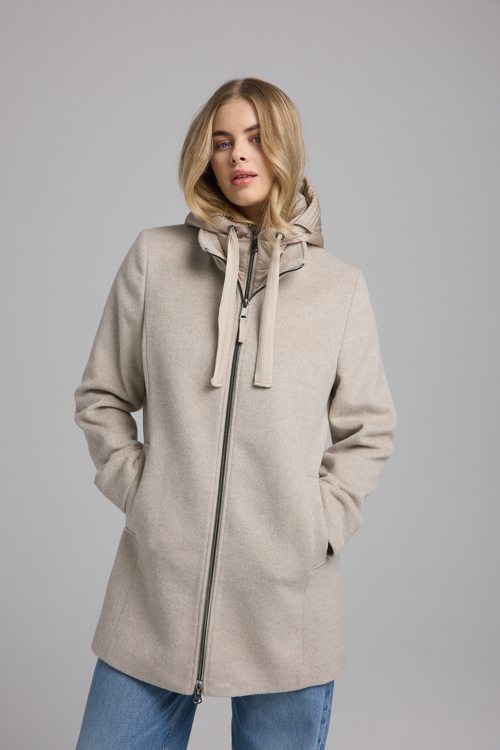 MANISA Wolljacke mit Kapuze mit herausnehmbarer Kapuze