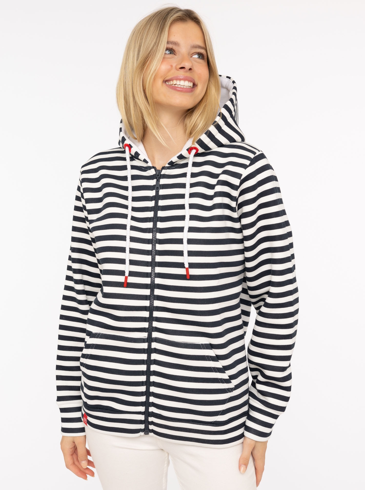 Zwillingsherz Kapuzensweatjacke »"Streifen Strandglück"«, gestreifte Hoodiejacke mit Strandglück Stickerei und Anker am Rücken