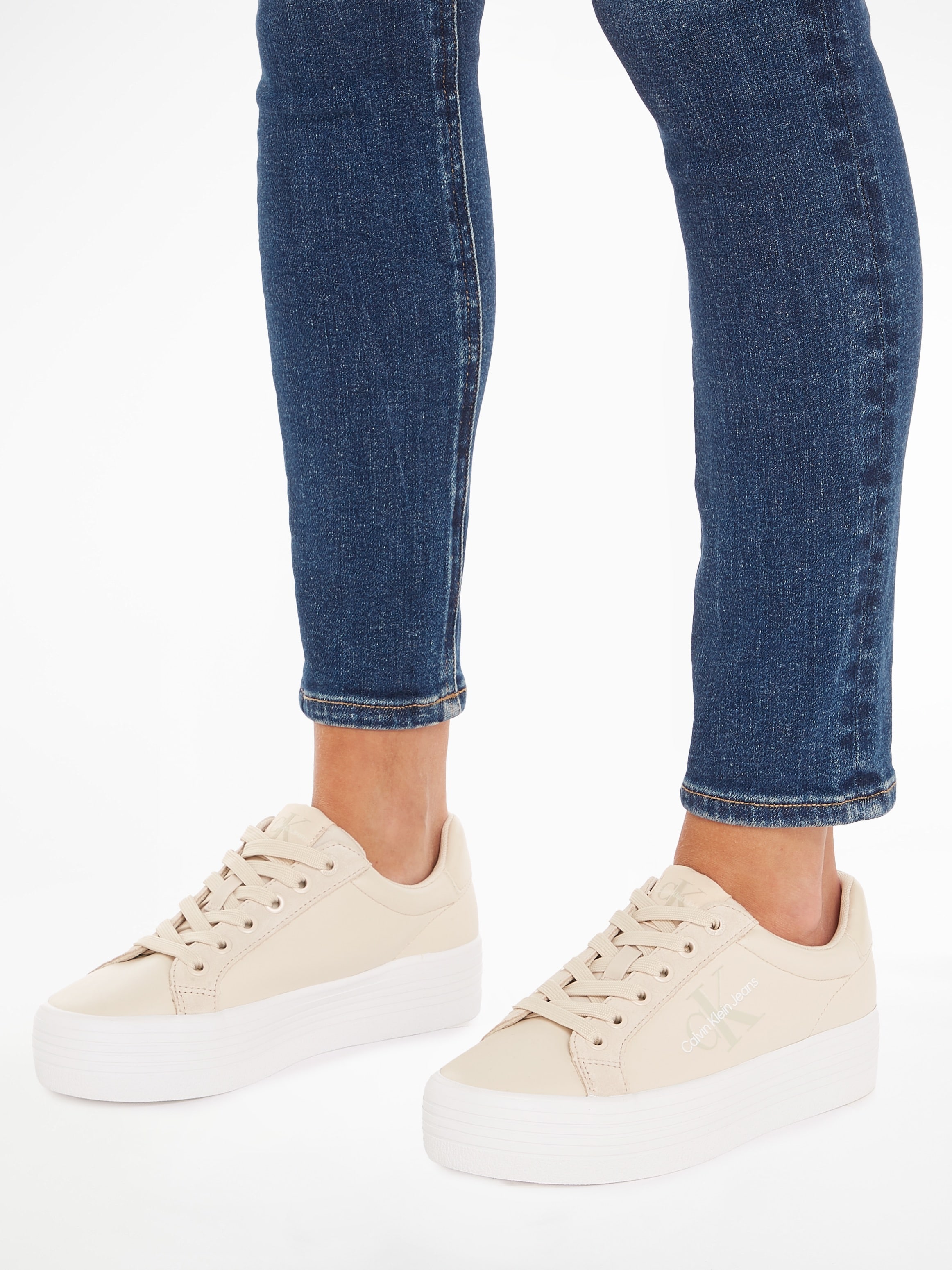 Calvin Klein Jeans Plateausneaker »BOLD VULC FLATF LOW MIX ML MTR«, mit weichem Schaftrand, Freizeitschuh, Halbschuh, Schnürschuh