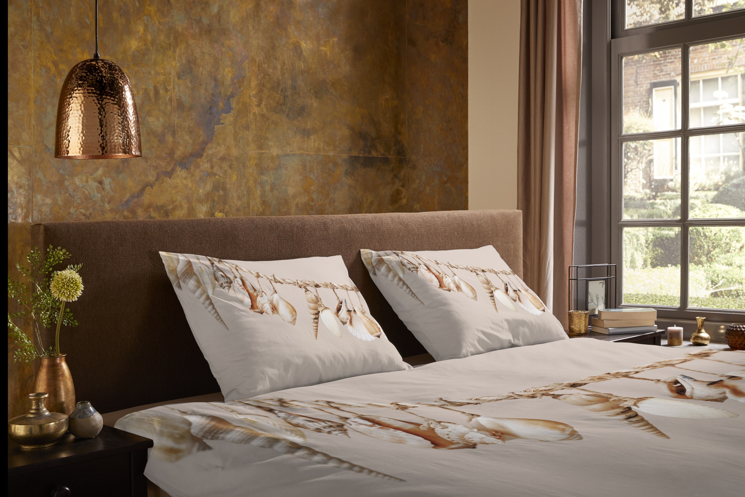 PURE luxury collection Wendebettwäsche »Ibiza«, Mikrofaser, Pflegeleicht, Reissverschluss, Wendeoptik, Muscheln, Sand
