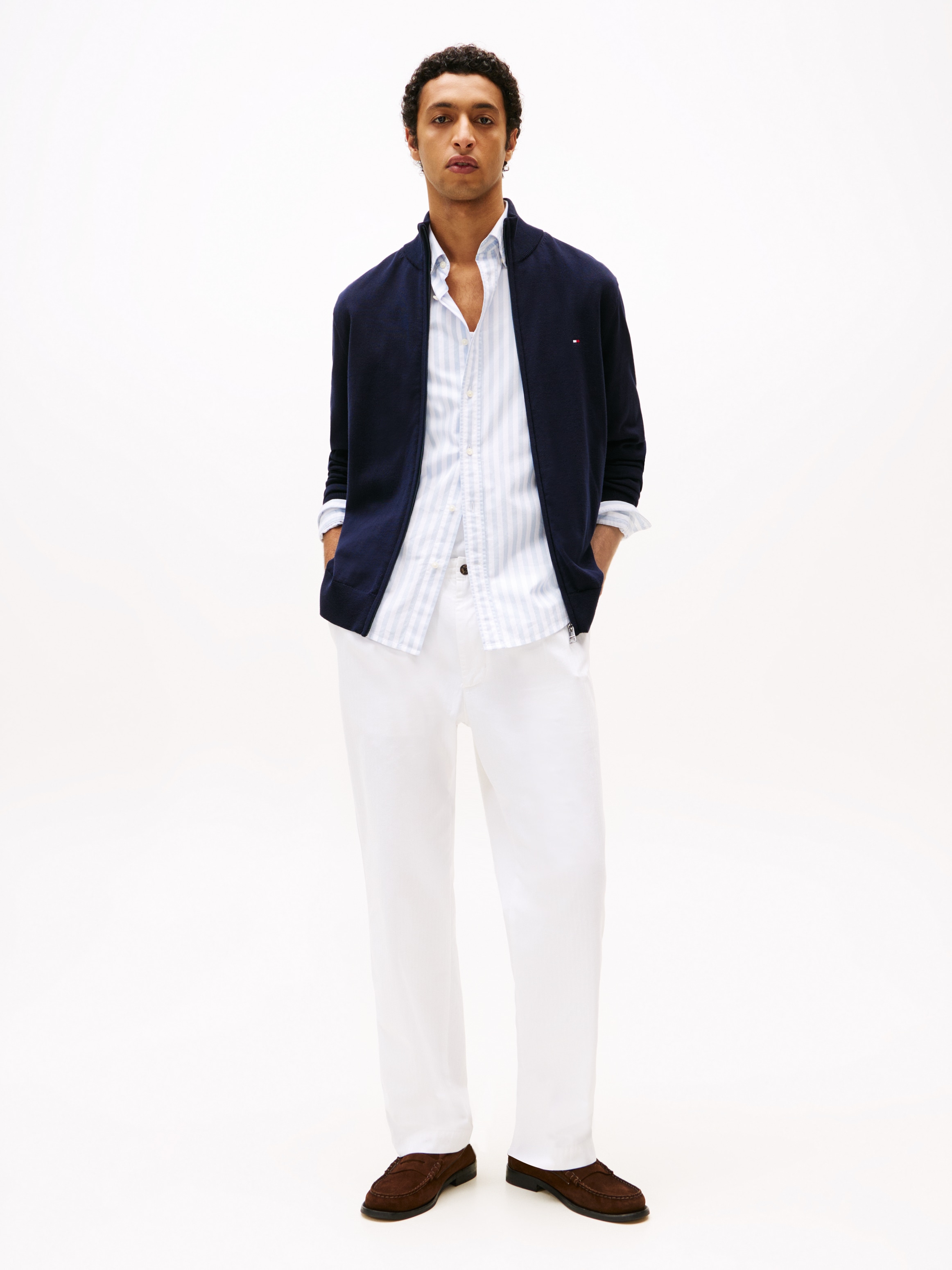 Tommy Hilfiger Strickjacke »ESSENTIAL COTTON ZIP THRU«, mit Logostickerei