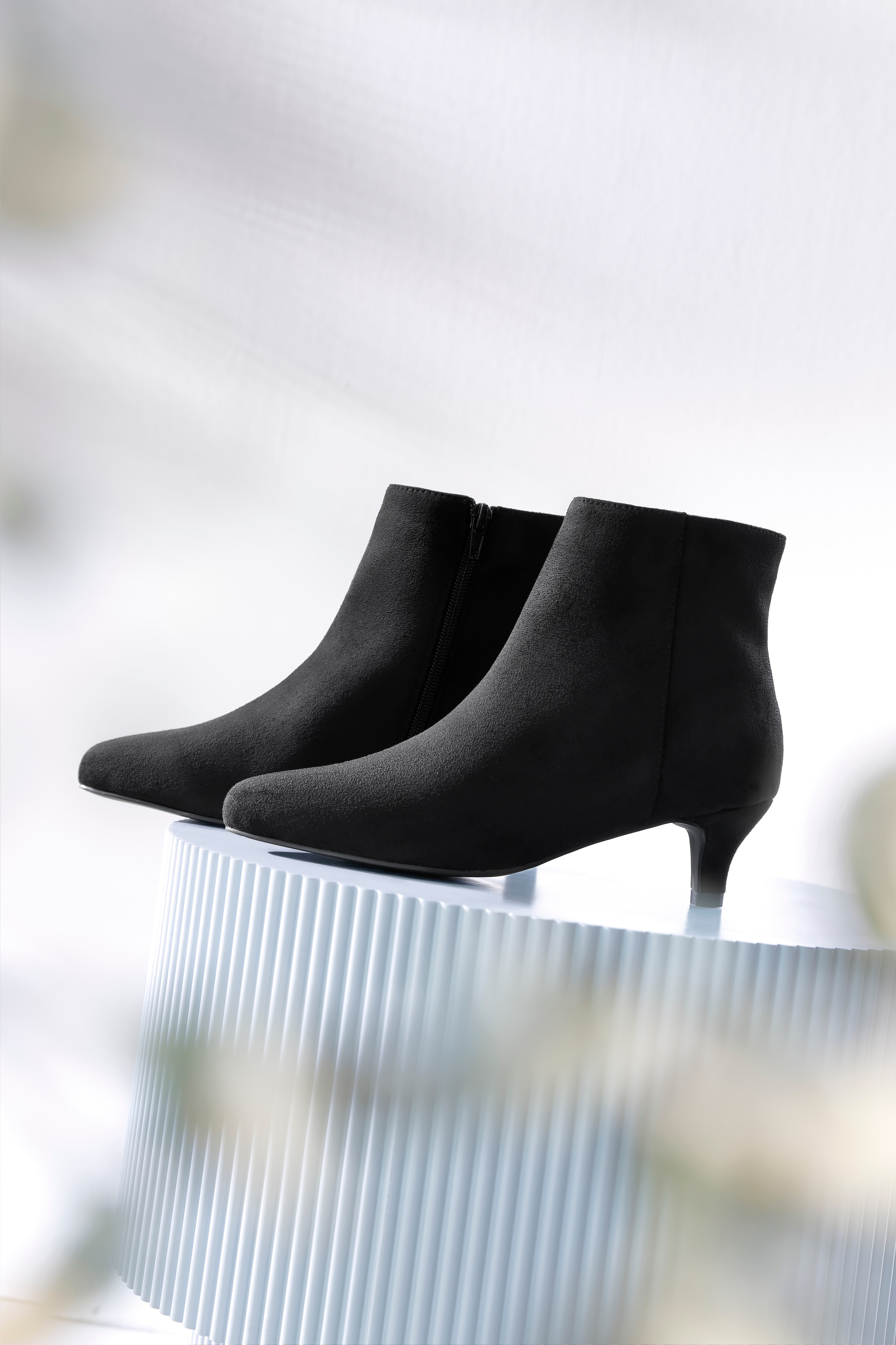 Aniston SHOES Stiefelette, Reissverschluss-Ankelboots, Trichterabsatz - NEUE KOLLEKTION