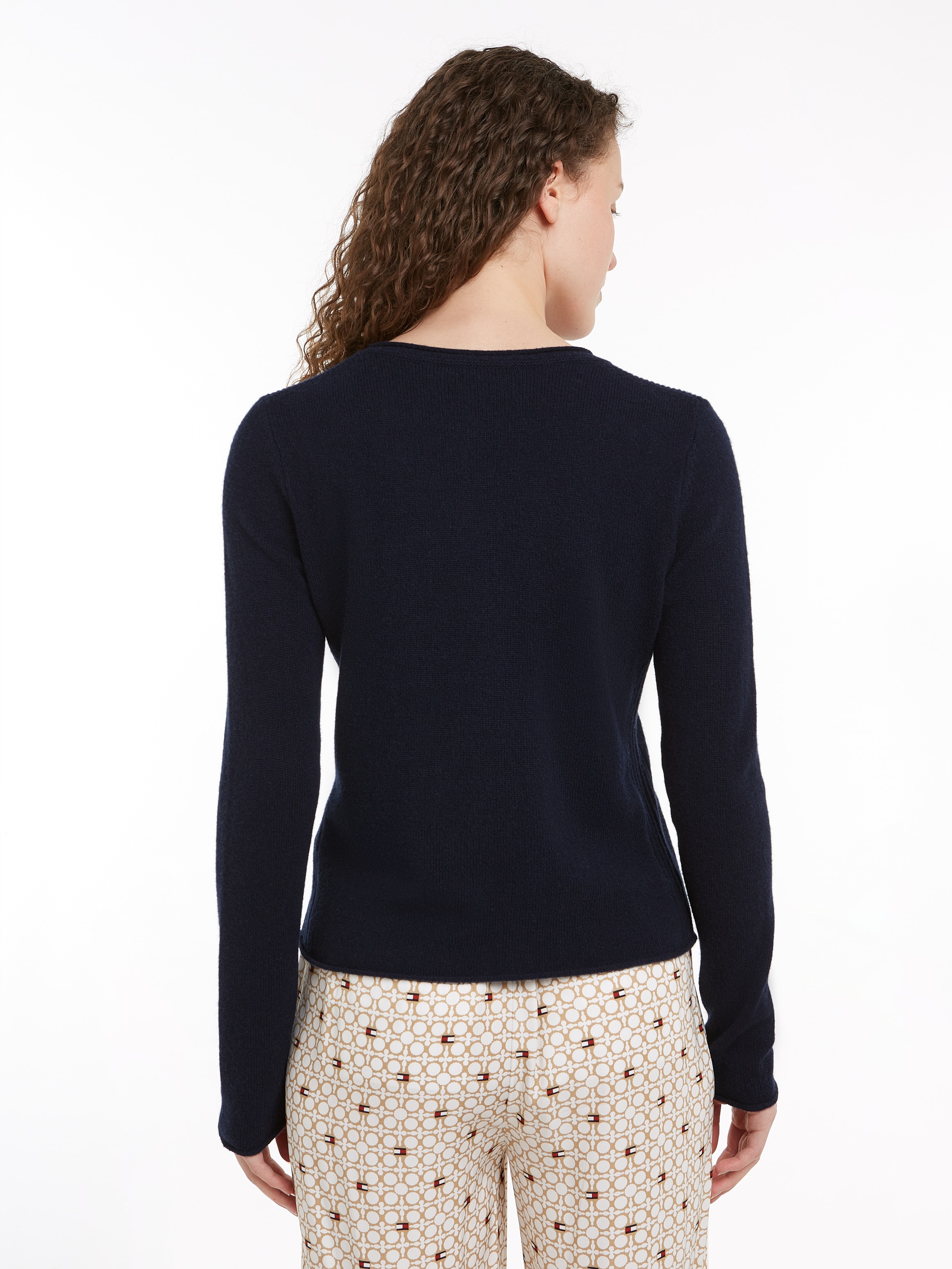 Tommy Hilfiger Strickpullover »SOFT WOOL C-NK SWEATER«, mit Logostickerei, aus 100% Wolle