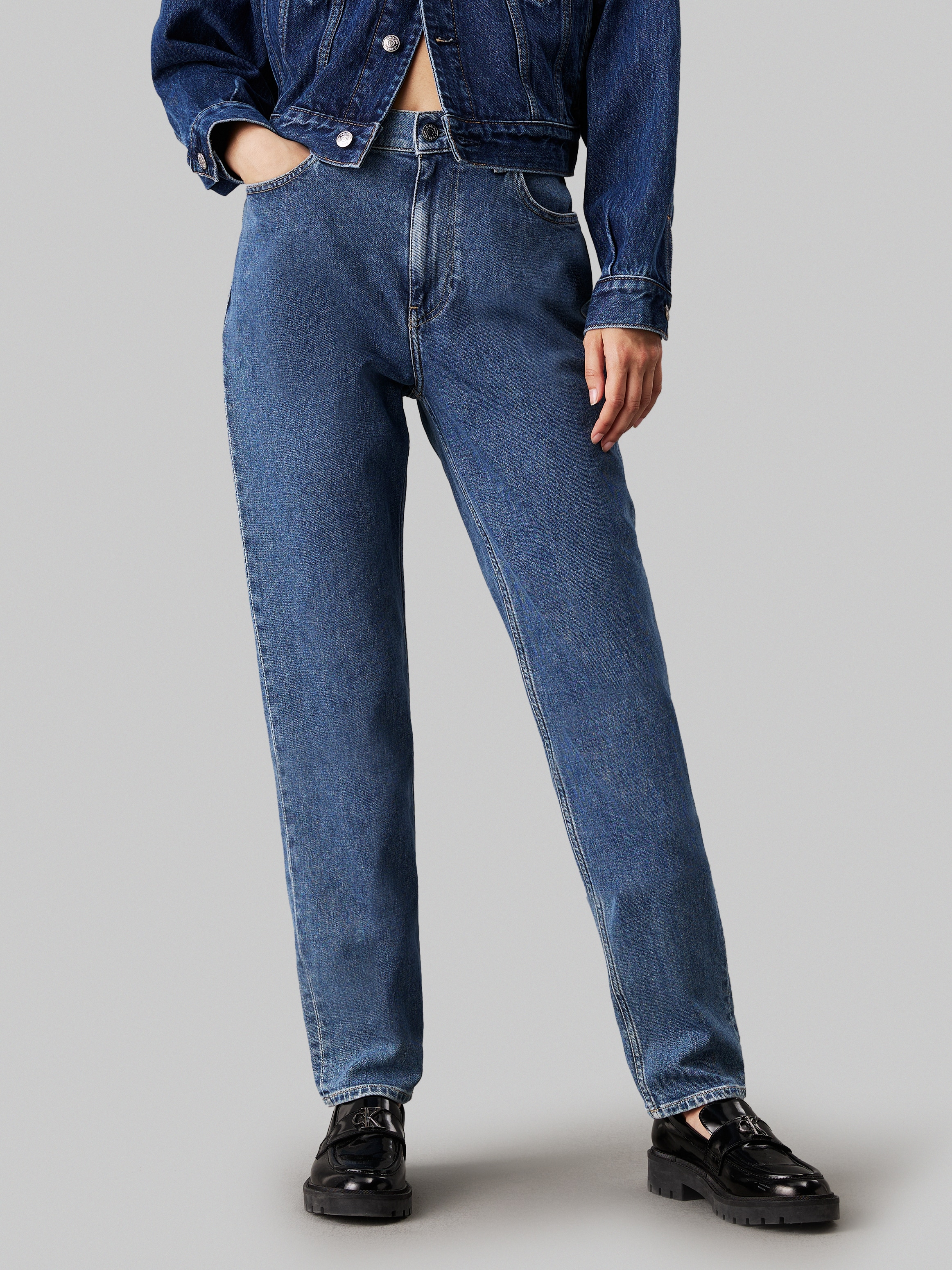 Calvin Klein Jeans Mom-Jeans »MOM JEAN«, im 5-Pocket-Style