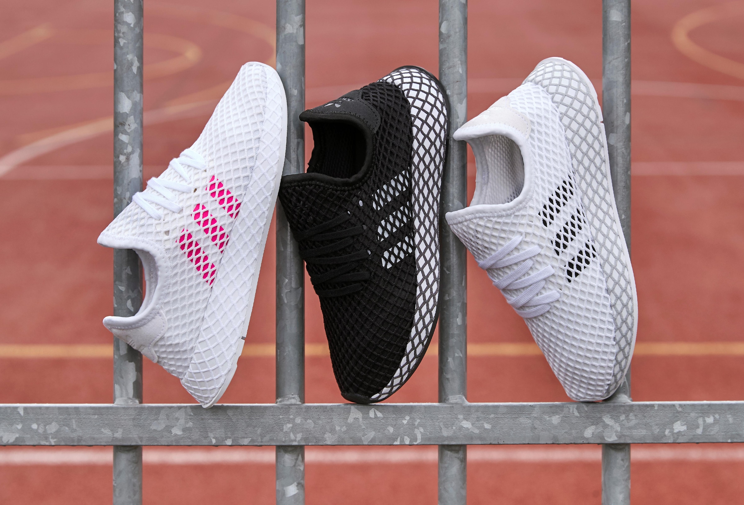 Adidas originals shop sneakers deerupt runner