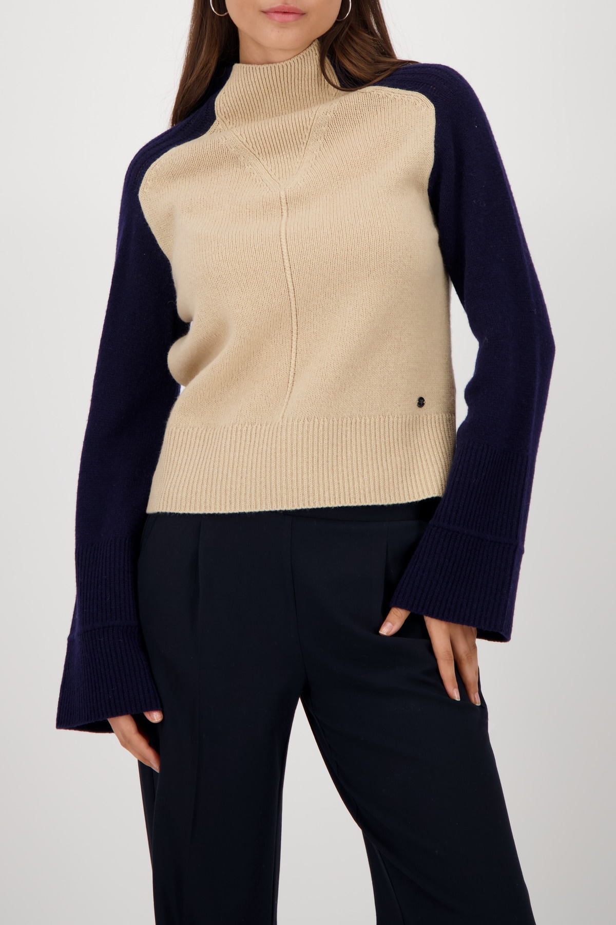 Monari Strickpullover »Pullover Colorblock« Regular fit mit Rundhalsausschnitt mit Stehkragen