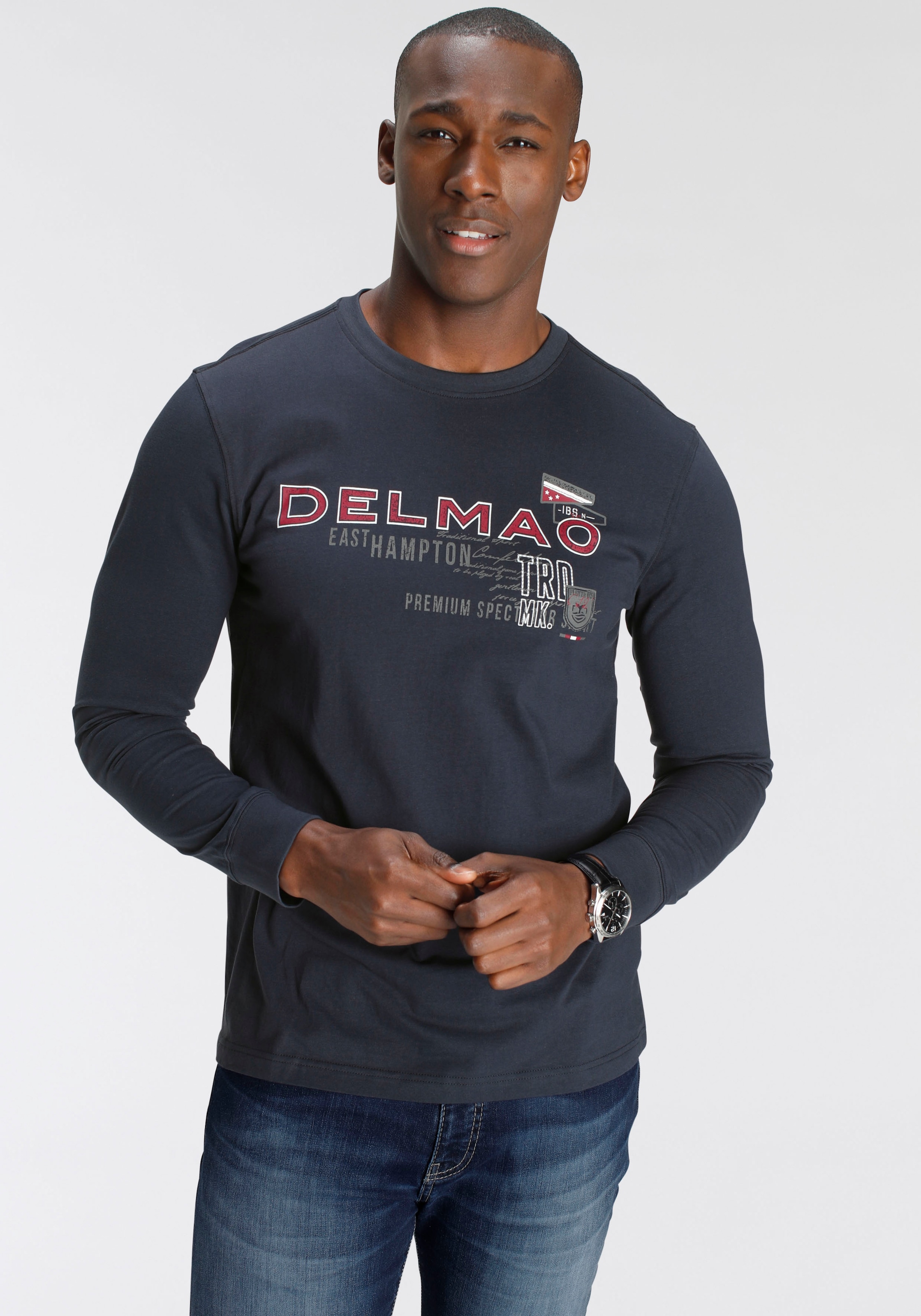 Langarmshirt, MARKE! Jelmoli-Versand mit NEUE shoppen modischem DELMAO - Brustprint | online