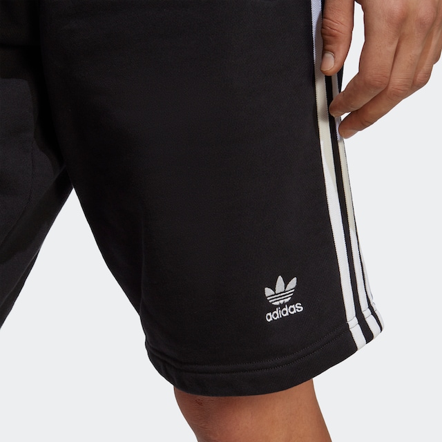 adidas Originals Shorts »ADICOLOR CLASSICS 3-STREIFEN SWEAT«, (1 tlg.)  online bestellen | Jelmoli-Versand
