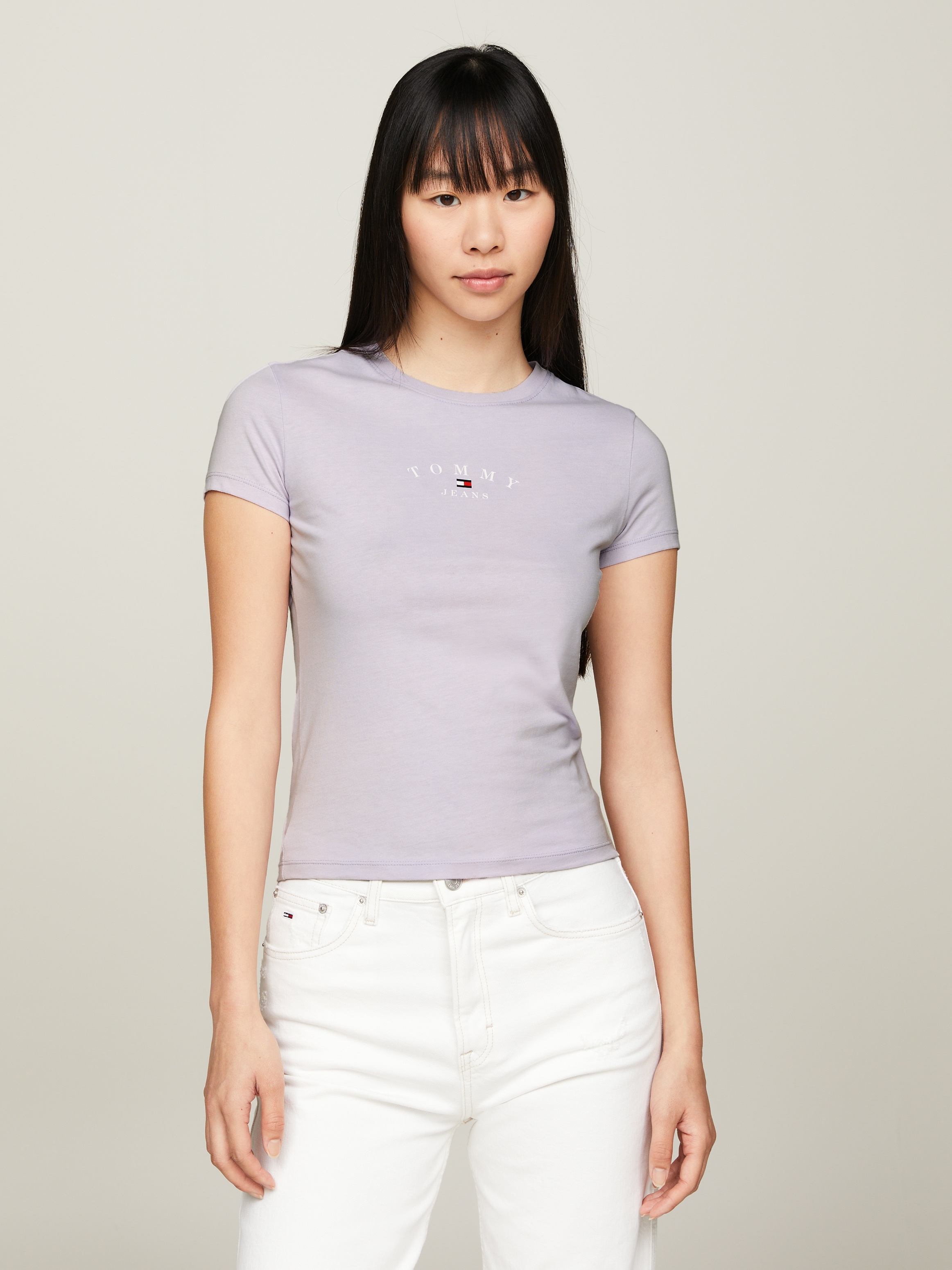 Tommy Jeans T-Shirt »TJW SLIM ESSENTIAL LOGO 2 SS«, mit Tommy Jeans Flagge