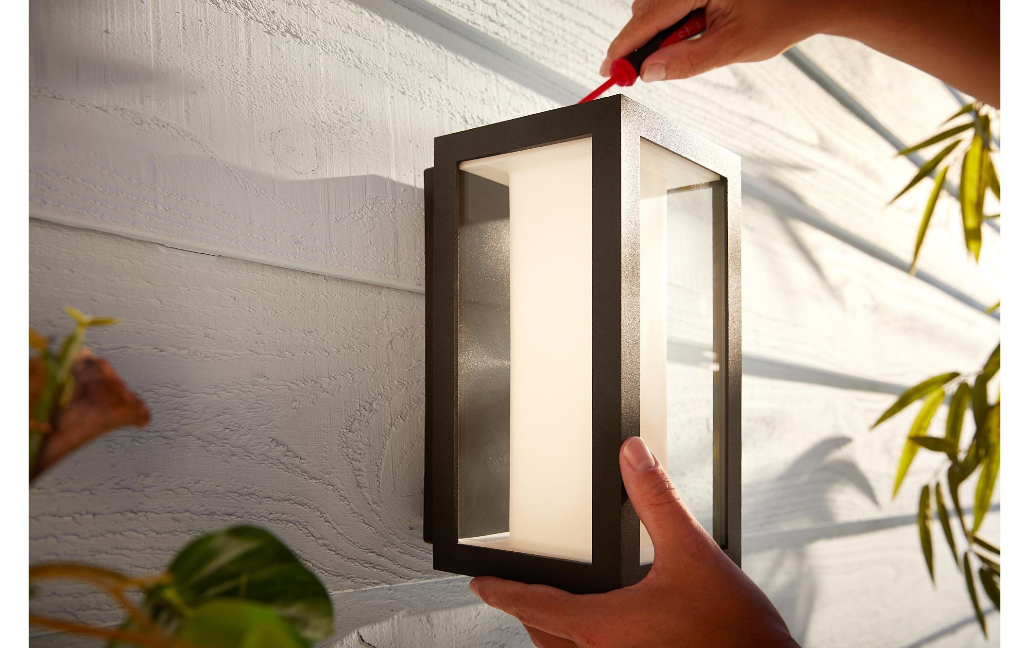 Philips Hue Wandleuchte »Philips Hue Outdoor Wandleuchte«