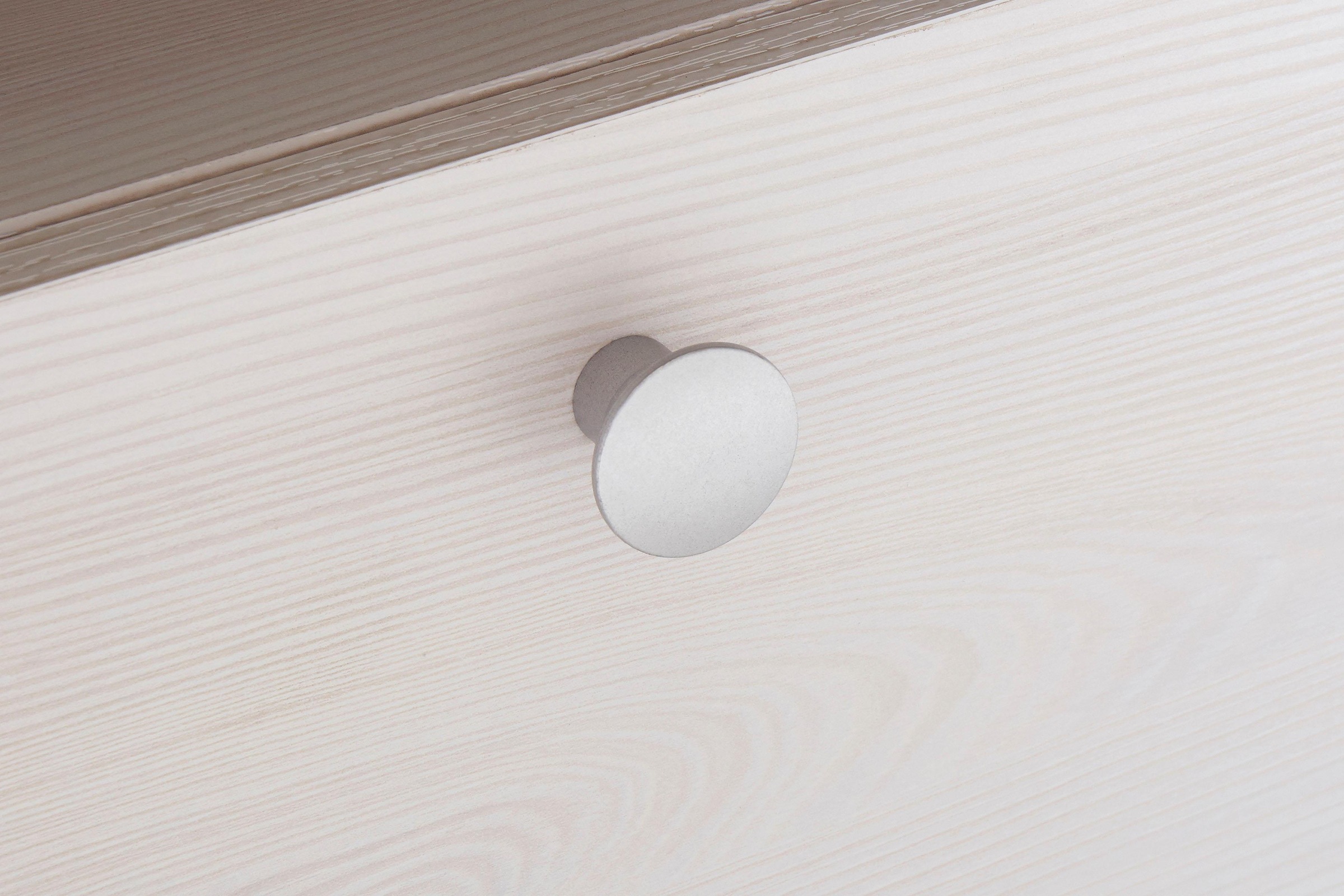 Home affaire Lowboard »Larona, zeitloses TV Board mit 1 Klappe und 2 offenen Fächern«, Breite 140 cm, Fernsehbank, viel Stauraum, dekorative Rahmenoptik