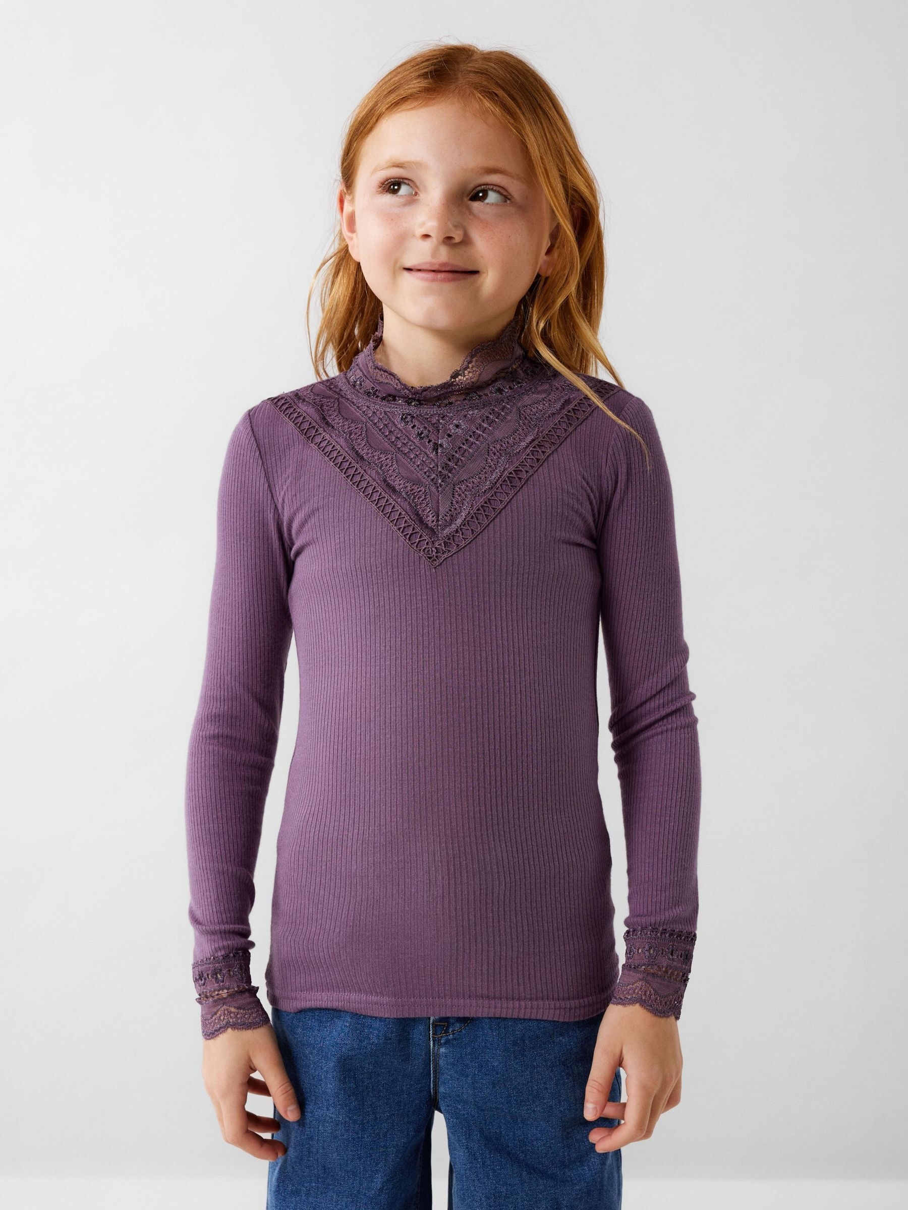 Name It Langarmshirt »NKFNURI LS XSL TOP NOOS« mit tollen Spitzendetails