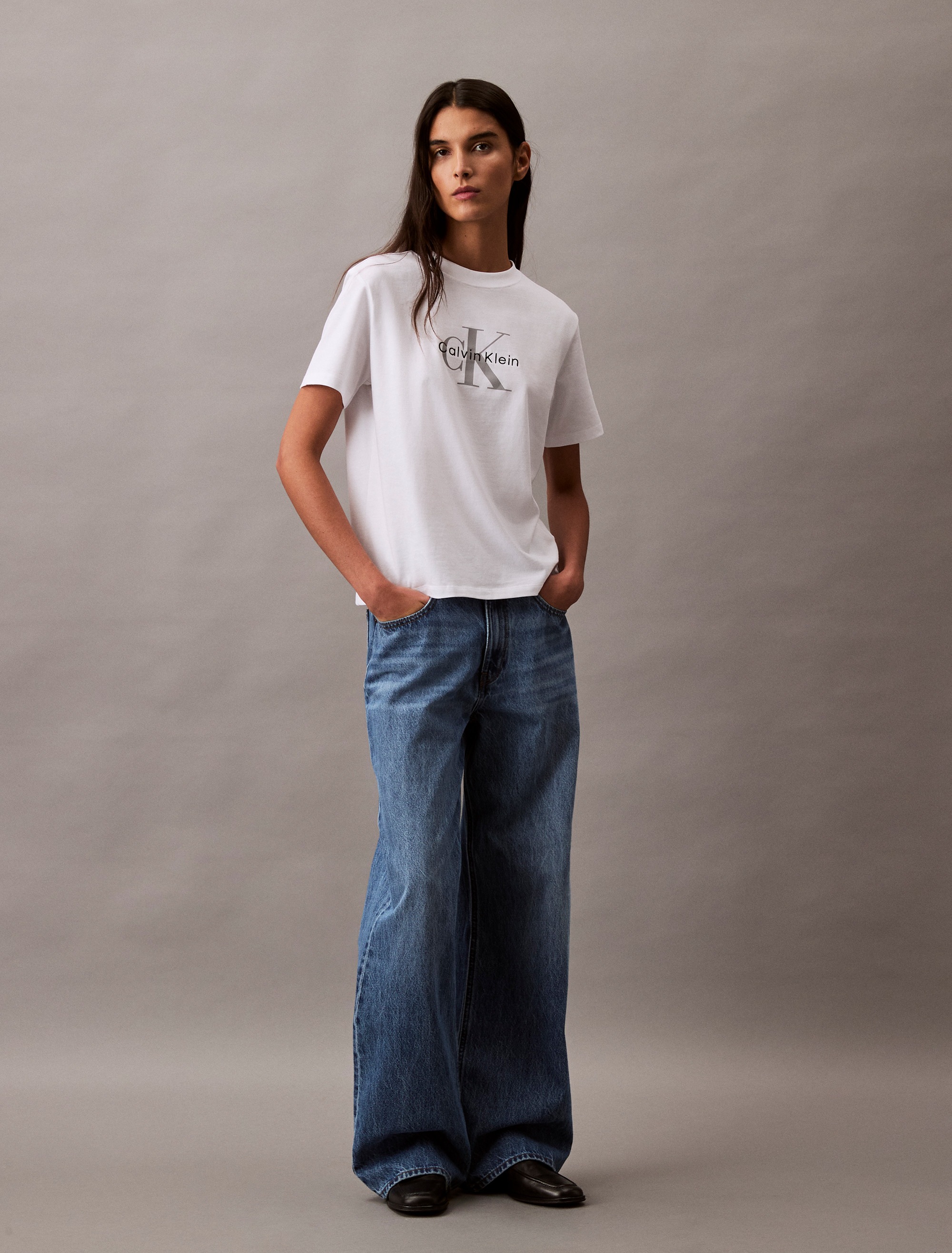 Calvin Klein Jeans T-Shirt »HERO SS CLASSIC MONOLOGO CNECK T«, mit grossem CK-Print