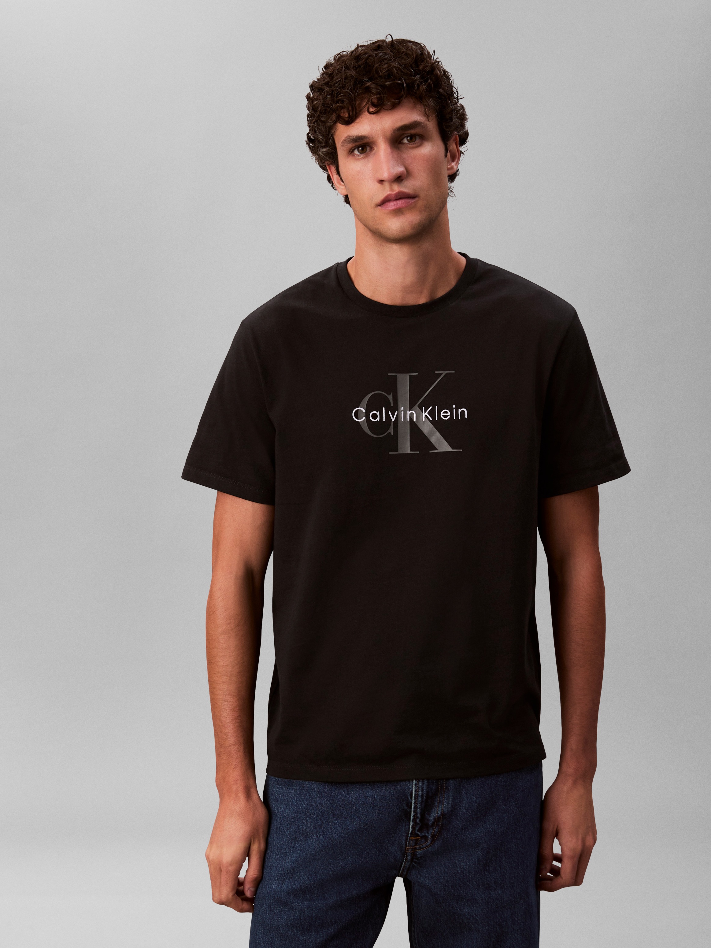 Calvin Klein Jeans T-Shirt »SS Hero Monologo Tee 20s« Mit Rundhalsausschnitt, regular fit