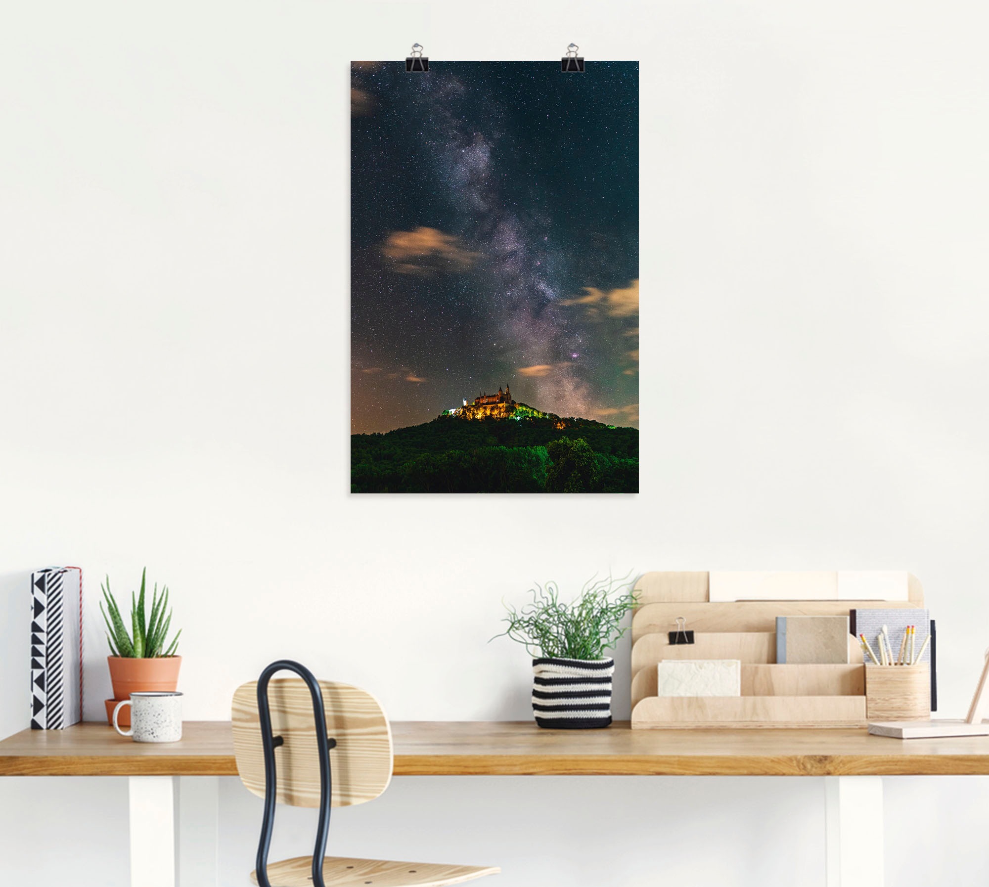 Artland Poster »Milchstrasse über der Burg Hohenzollern«, Bilder vom Sternenhimmel, (1 St.), als Alubild, Leinwandbild, Wandaufkleber oder Poster in versch. Grössen