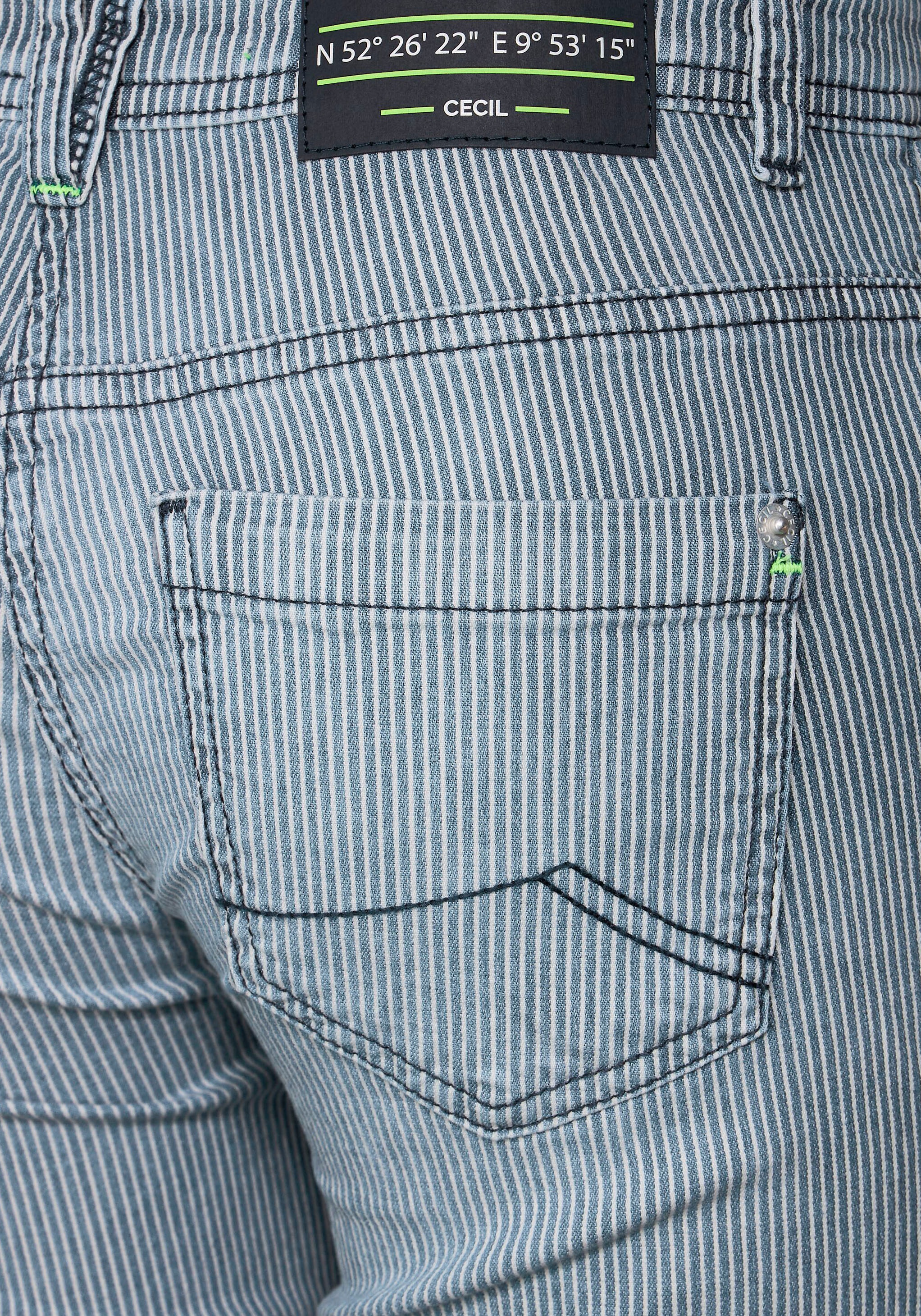 bestellen mit einem Logo-Badge Schweiz Cecil bei Jelmoli-Versand hinten online 3/4-Jeans,