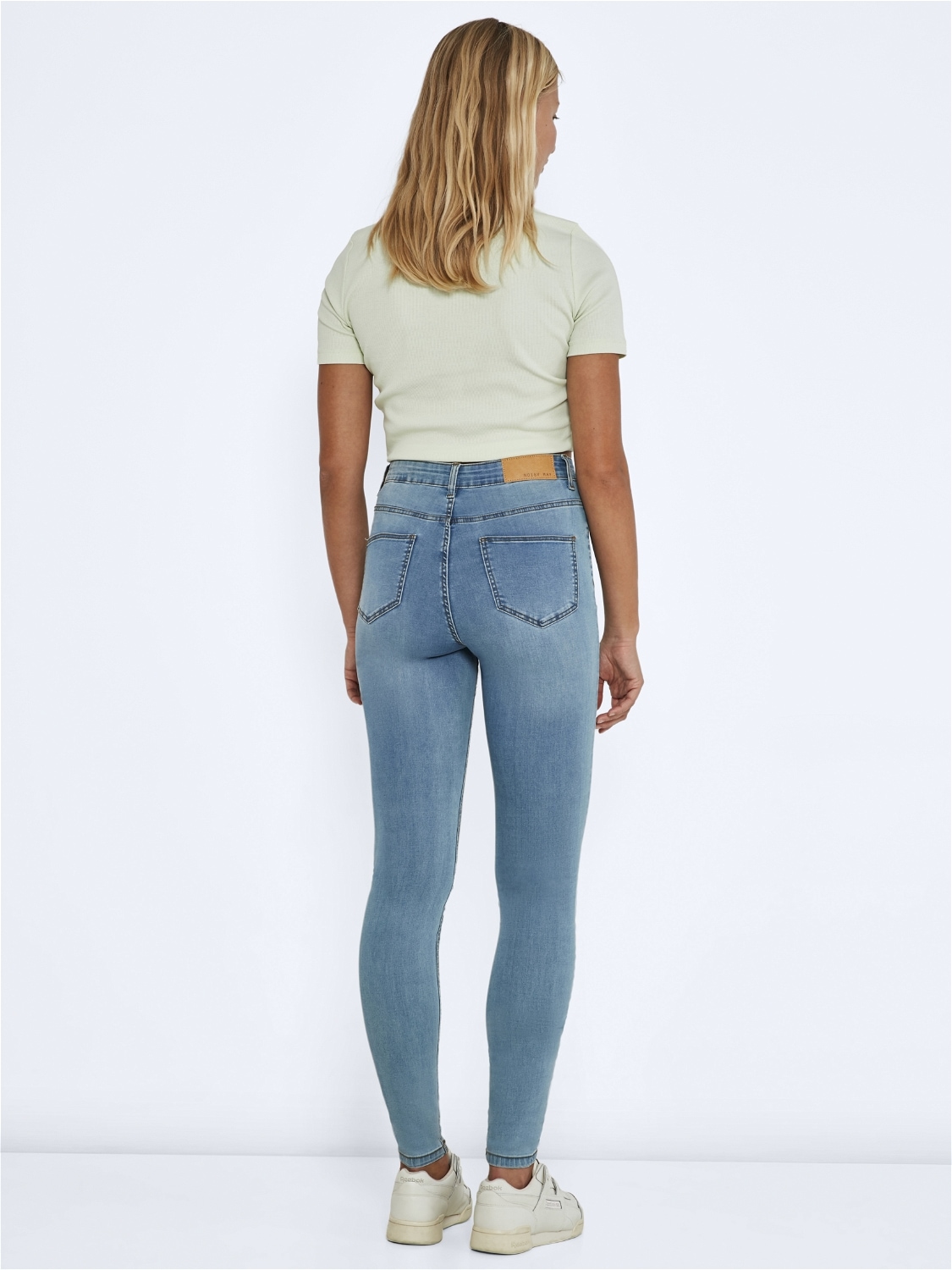 Noisy may Skinny-fit-Jeans »NMCALLIE HW SKINNY JEANS VI059LB NOOS«