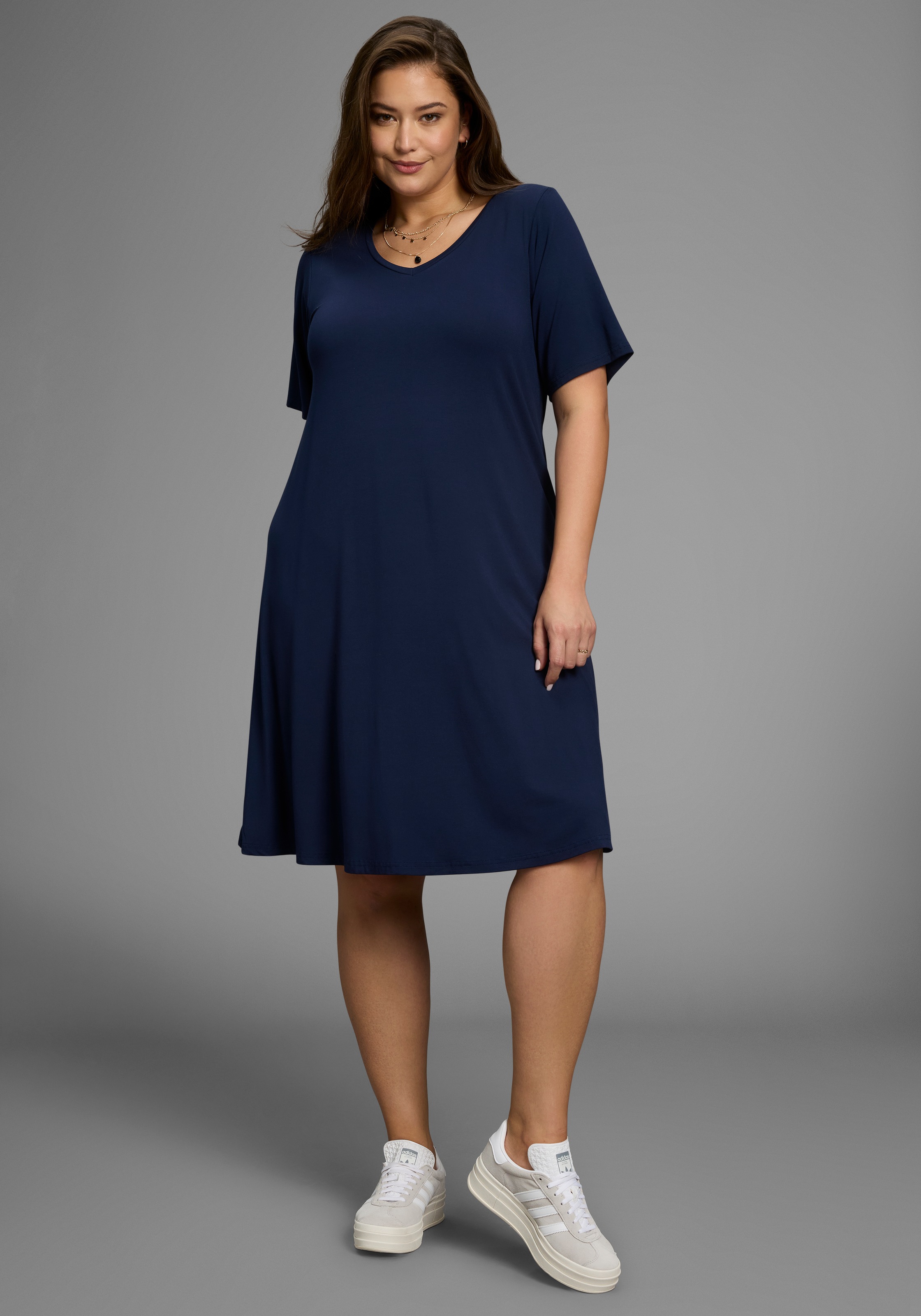 Laura Scott CURVE Jerseykleid, in leicht ausgestellter, fliessender Wickelform - GROSSE GRÖSSE