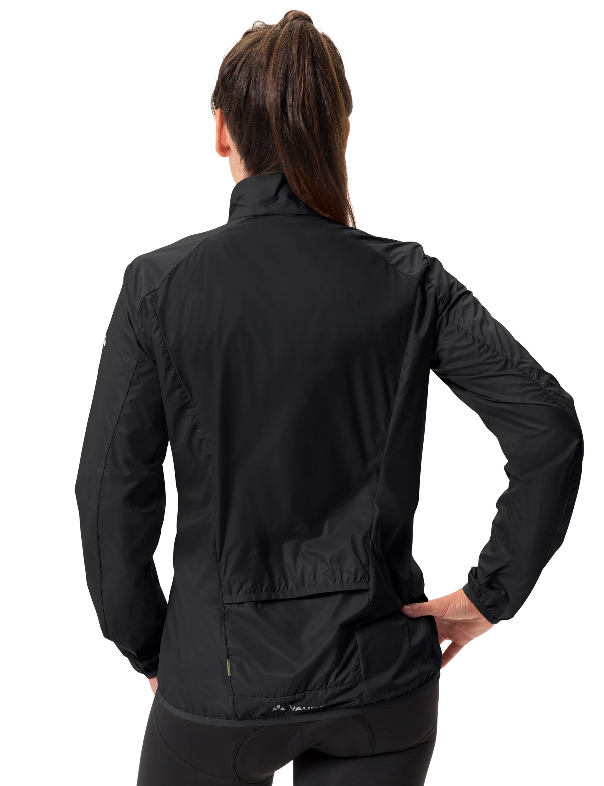 VAUDE Fahrradjacke »WOMEN'S MATERA AIR JACKET«, (1 St.), ohne Kapuze, Winddicht & Atmungsaktiv & Wasserabweisend