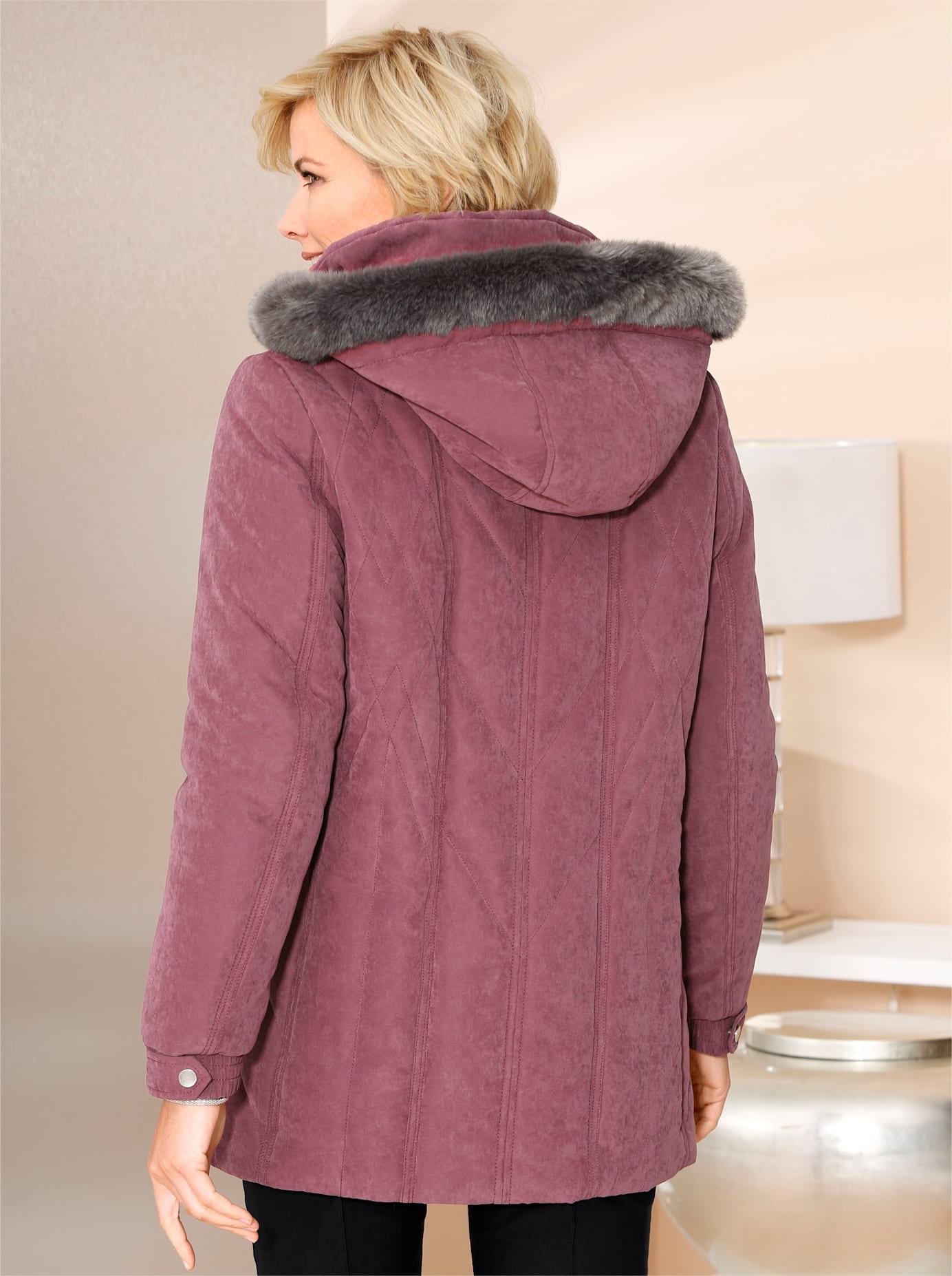 Classic Winterjacke, mit Kapuze