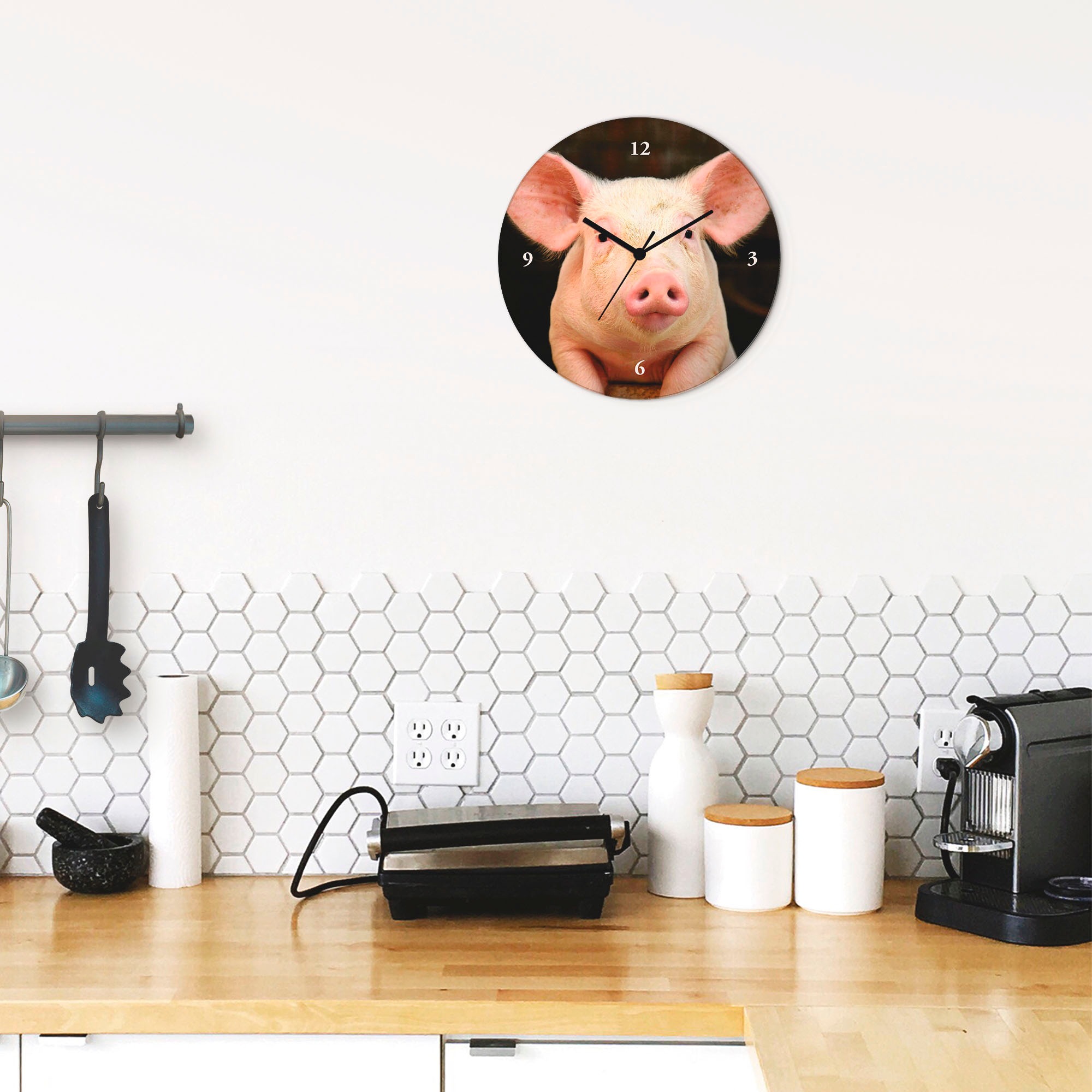 Artland Wanduhr "Vorwitziges Schwein" wahlweise mit Quarz- oder Funkuhrwerk, lautlos ohne Tickgeräusche