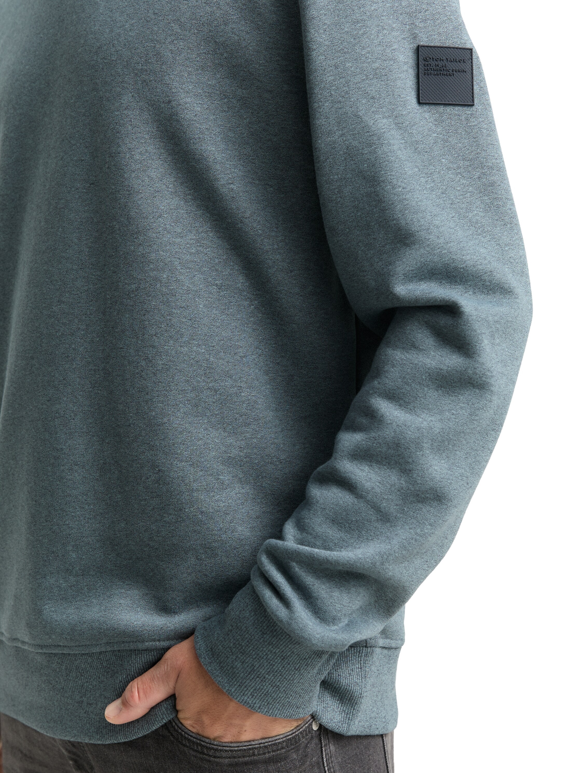 TOM TAILOR Sweatshirt, mit Logo Stickerei am Arm