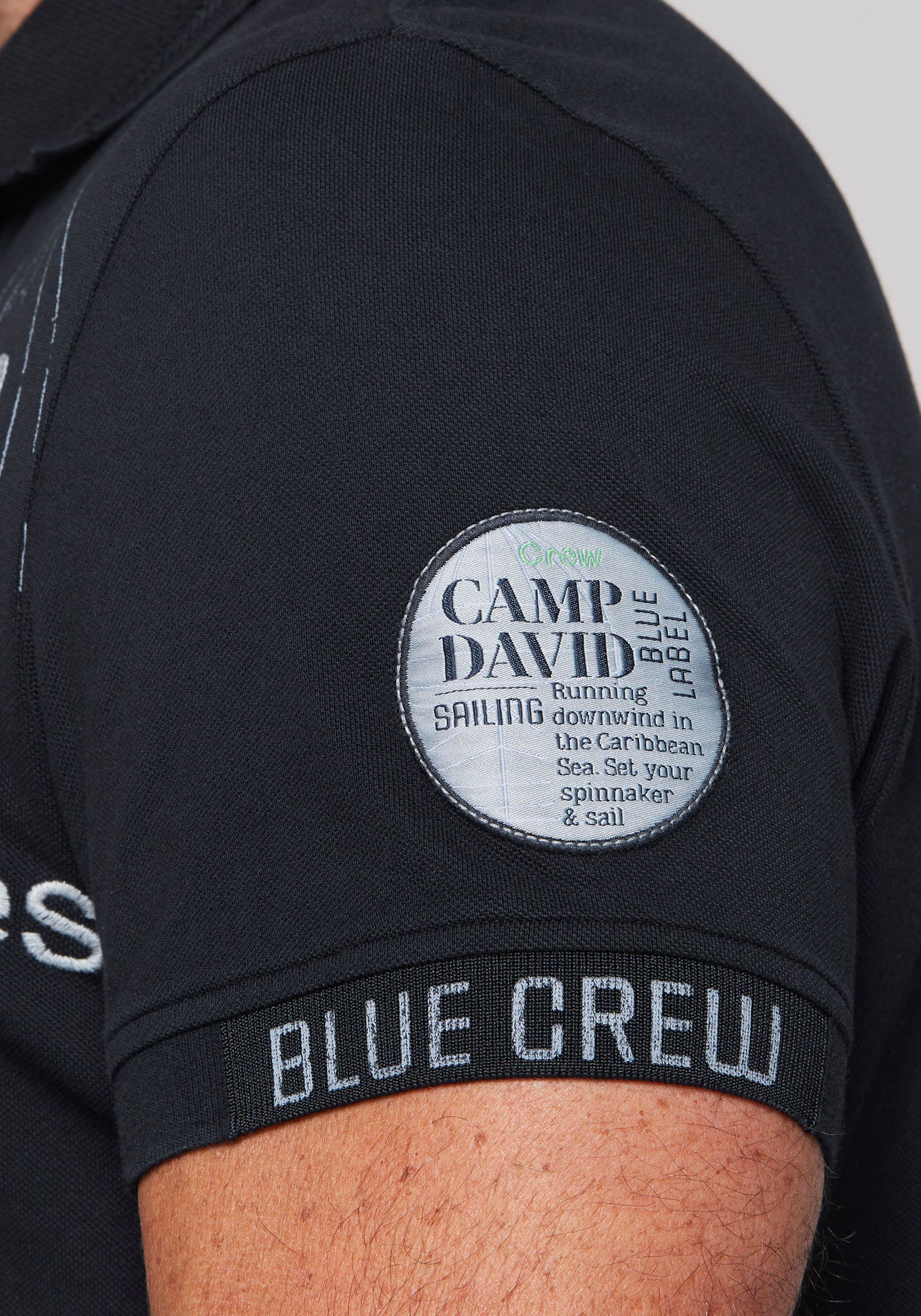 CAMP DAVID Poloshirt, mit Logo-Applikationen