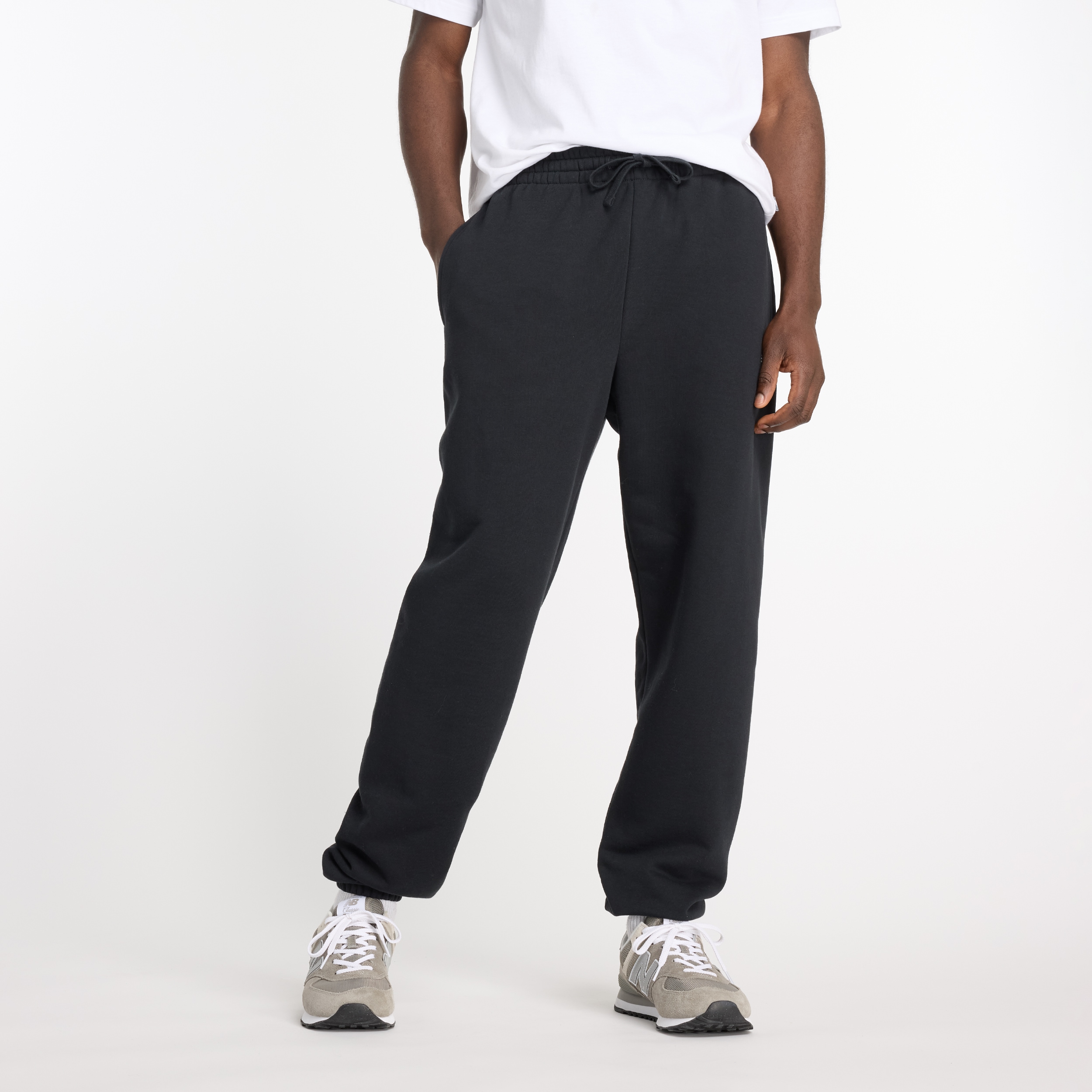 New Balance Jogginghose "Sport Essentials French Terry Jogger" lockere Passform, für entspanntes Tragen und leichtes Training