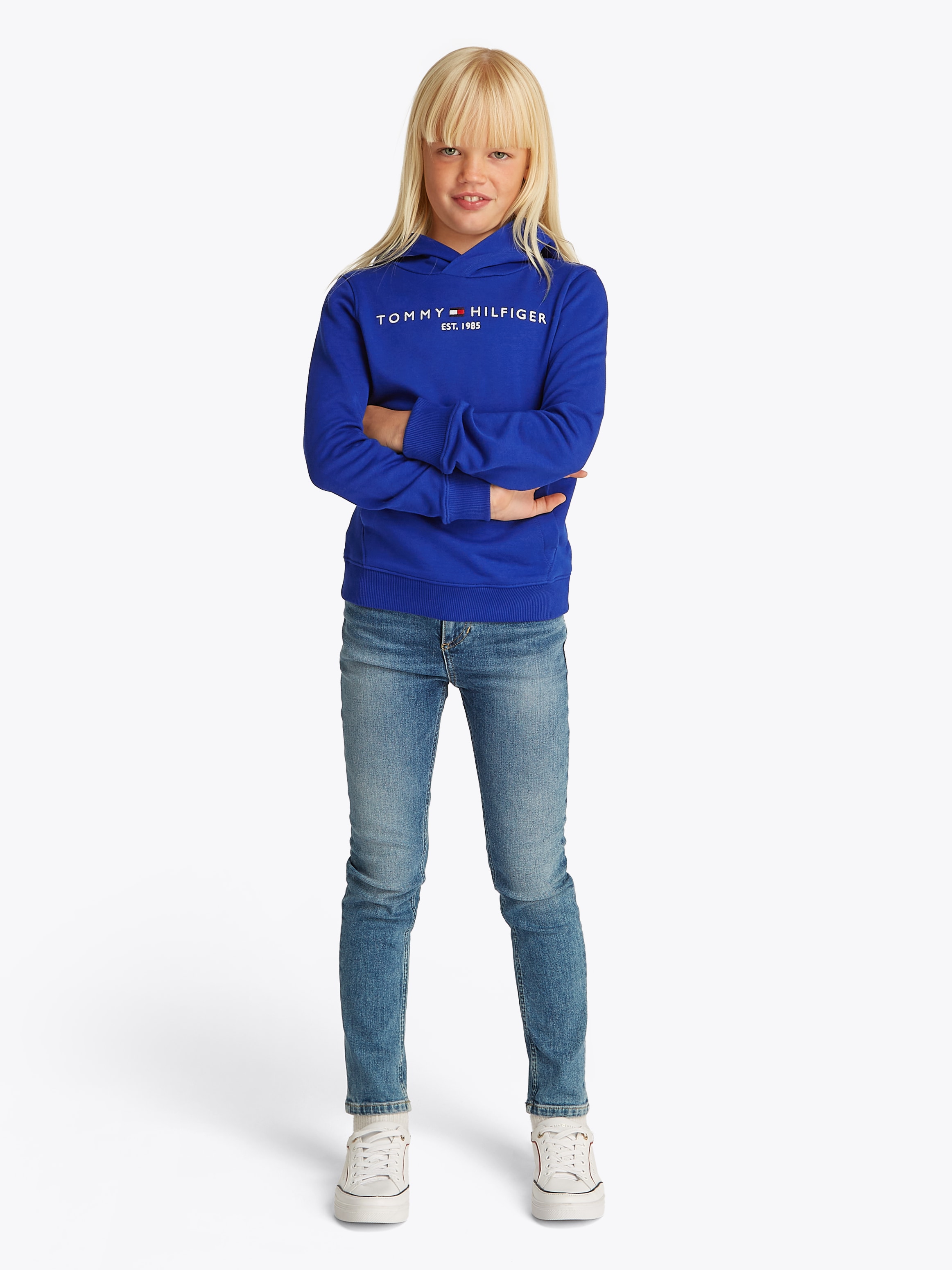 Tommy Hilfiger Kapuzensweatshirt »U ESSENTIAL HOODIE«, mit Logo-Stickerei und Schriftzug