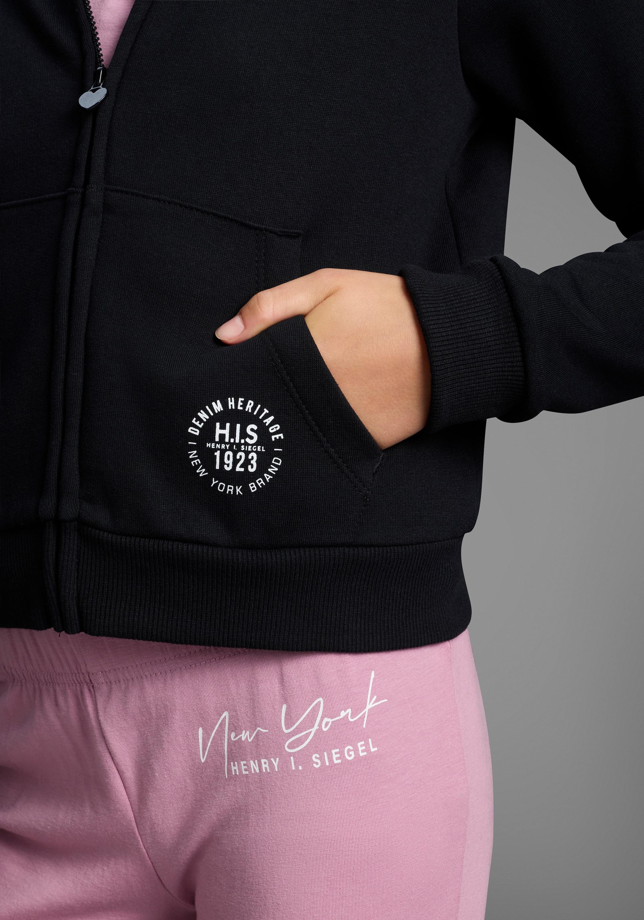 H.I.S Kapuzensweatjacke »Kurze Sweatjacke«, NEU: H.I.S für TEENS! Sweatjacke in modischer Kurzform und Zipper