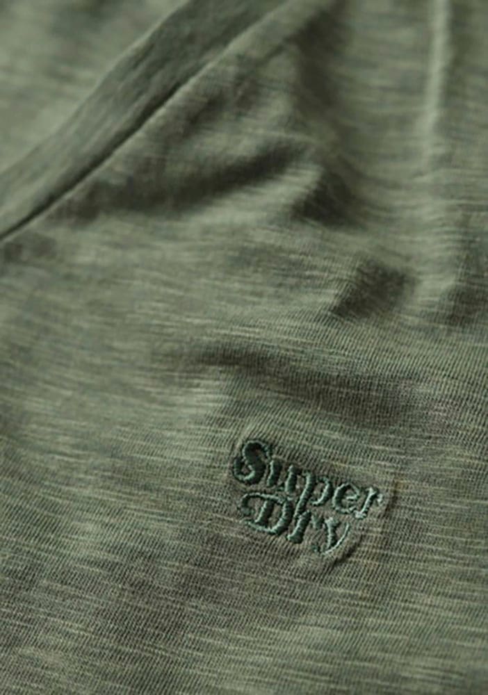 Superdry V-Shirt »STUDIOS SLUB EMB VEE TEE«, strukturiertes T-Shirt mit V-Ausschnitt und Stickerei