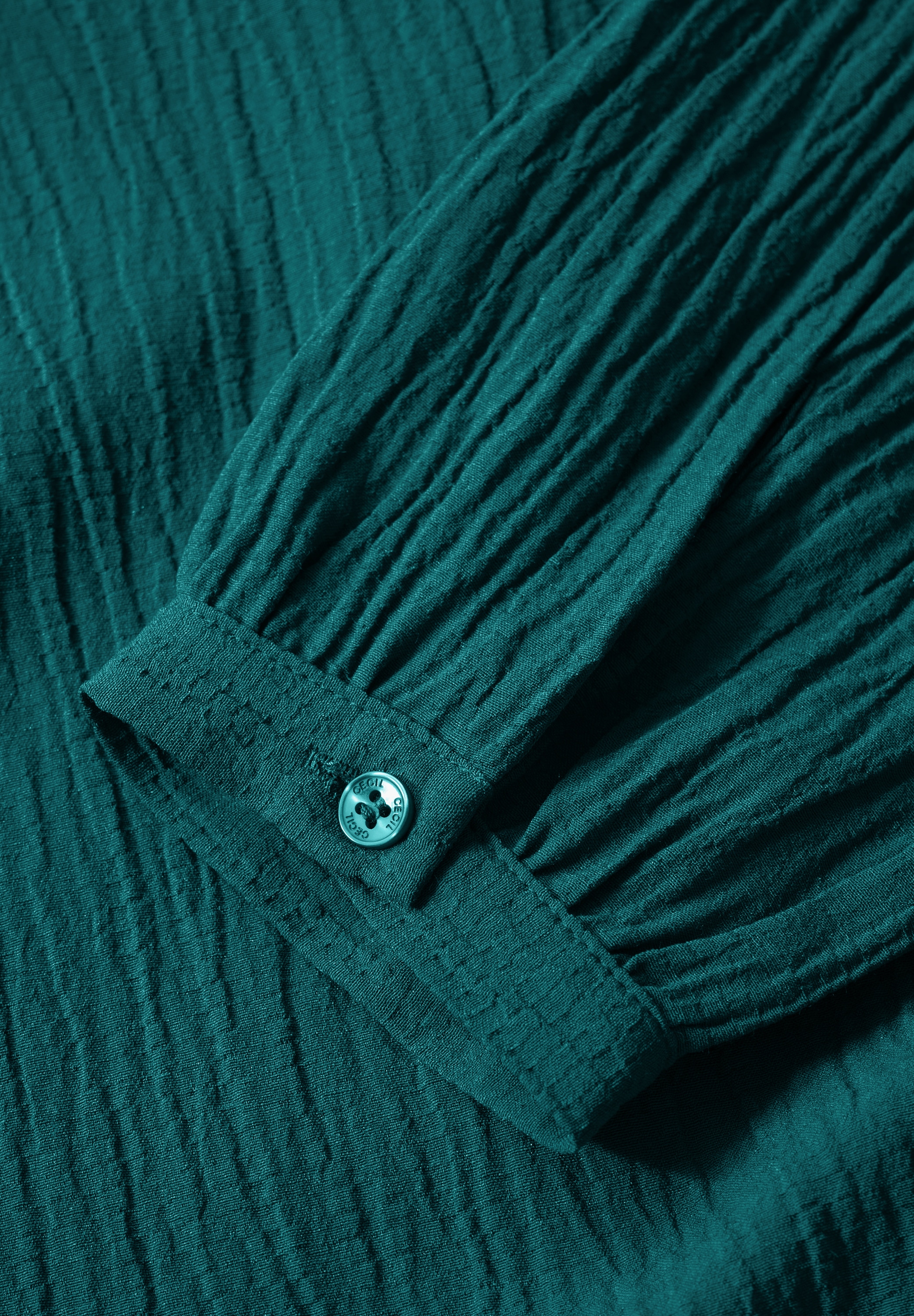 Cecil Schlupfbluse, mit Smock-Detail in Crêpe-Qualität