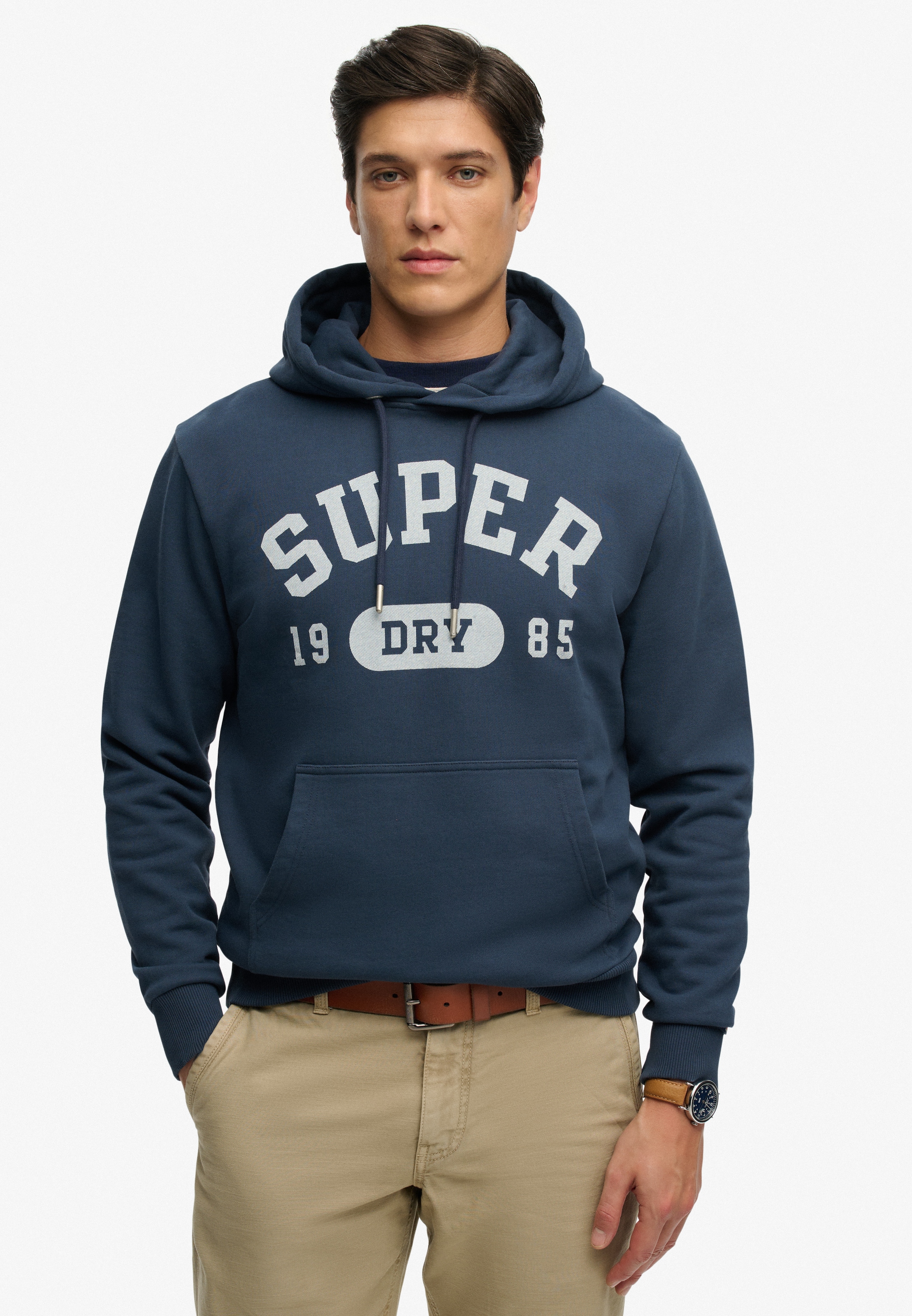 Superdry Kapuzensweatshirt "ATH ESS HOODIE", aus Baumwolle und Polyester, Loose Fit, mit Print