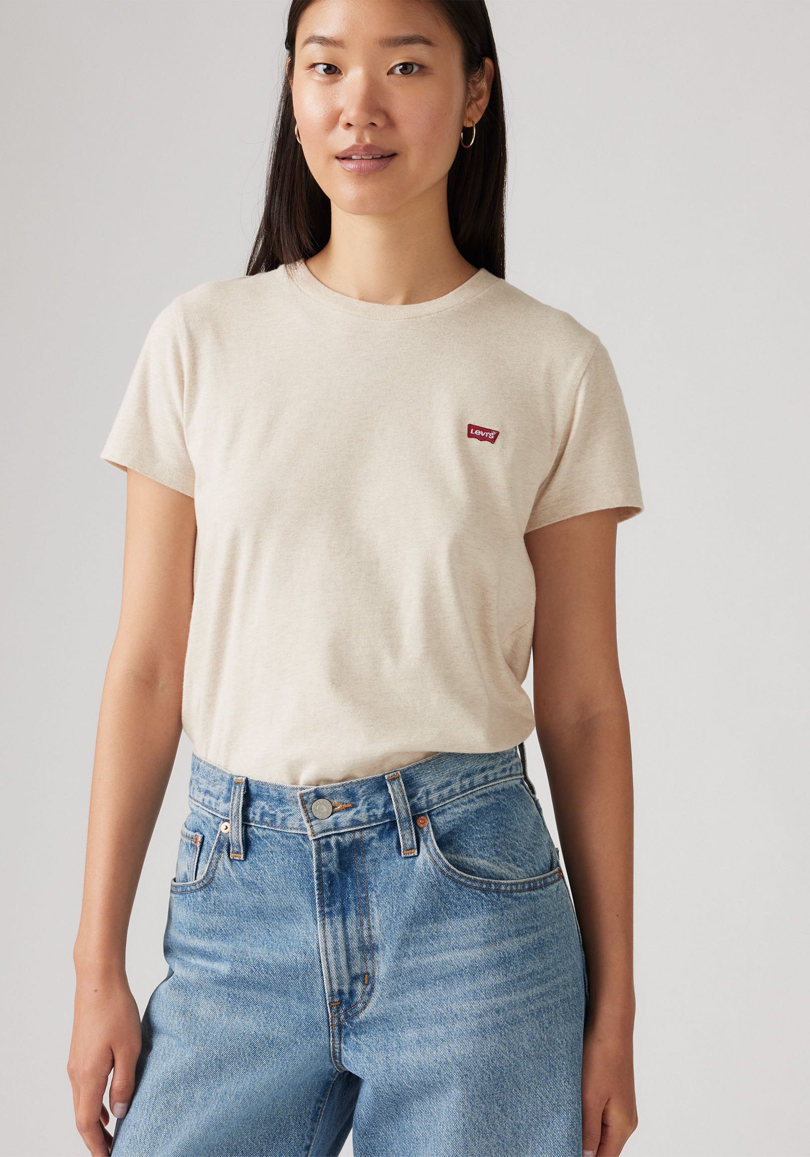 Levi's® T-Shirt »TEE Minilogo«, mit kleiner Logostickerei