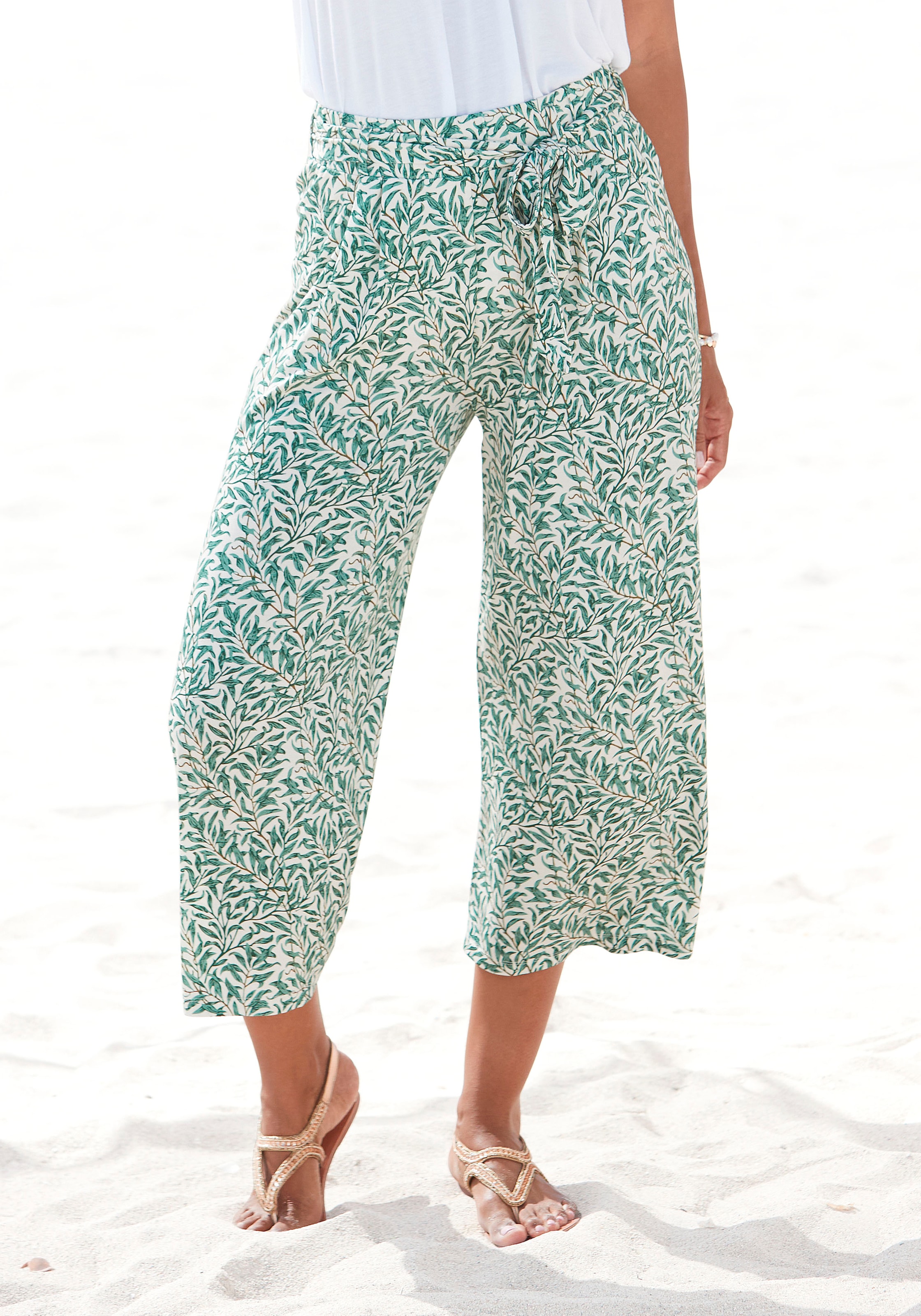 Beachtime Culotte mit Blätterdruck und Bindeband, luftig-leichte Sommerhose