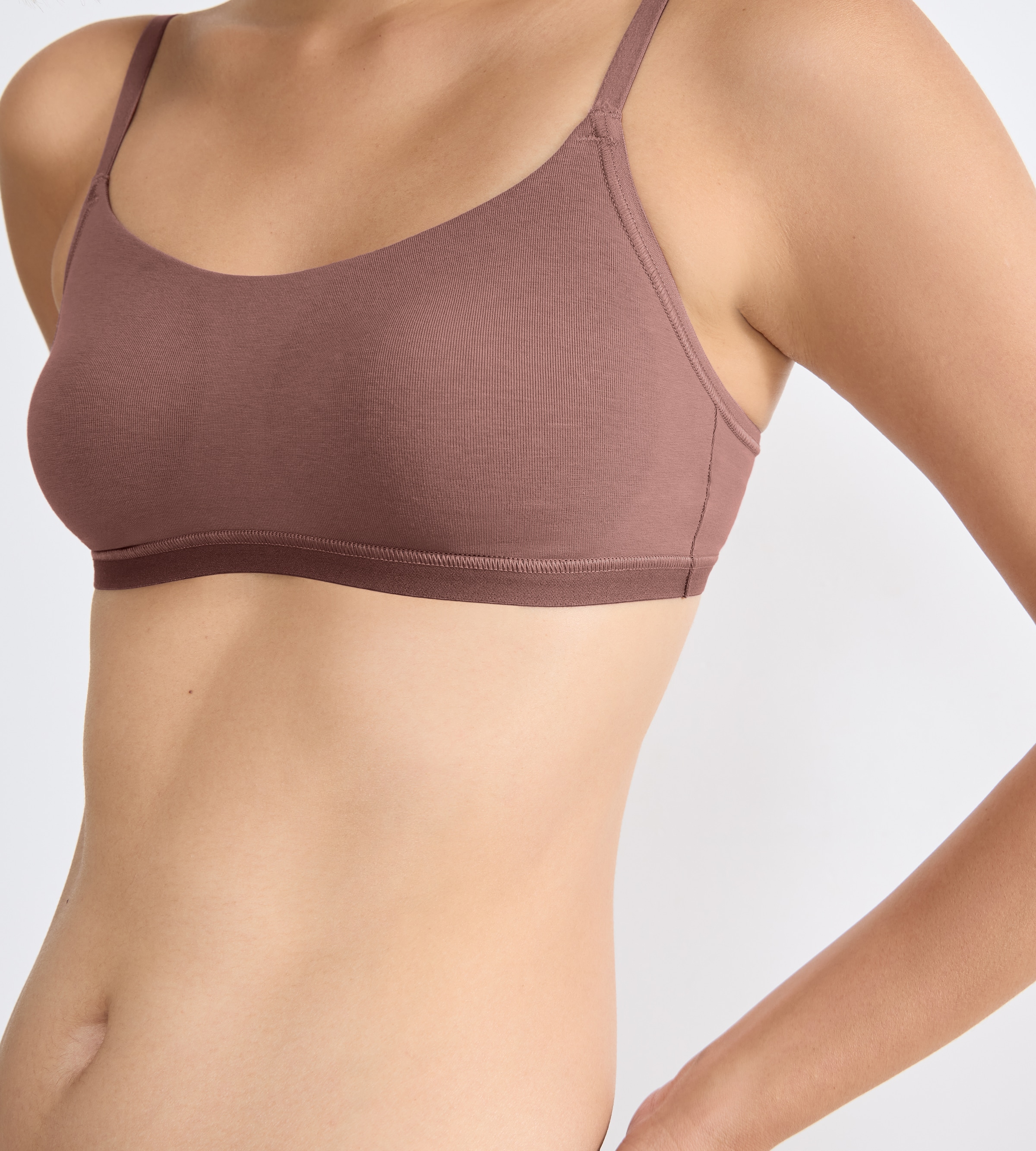 sloggi Bustier »GO Daily Cotton«, Glanz-Effekt Details, glattes, flaches, elastisches Unterbrustband
