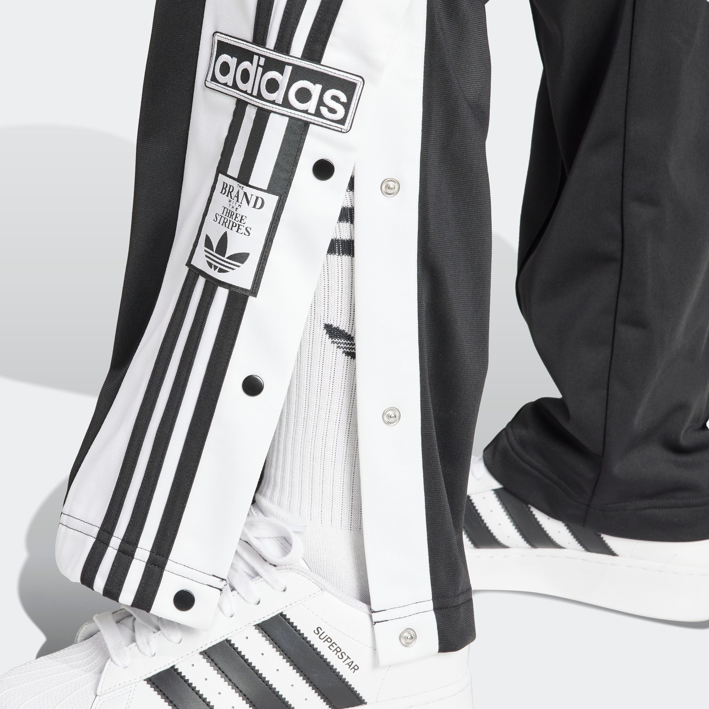adidas Originals Sporthose »ADIBREAK PT«, (1 tlg.), Knopfhose, Knopfleiste am Bein