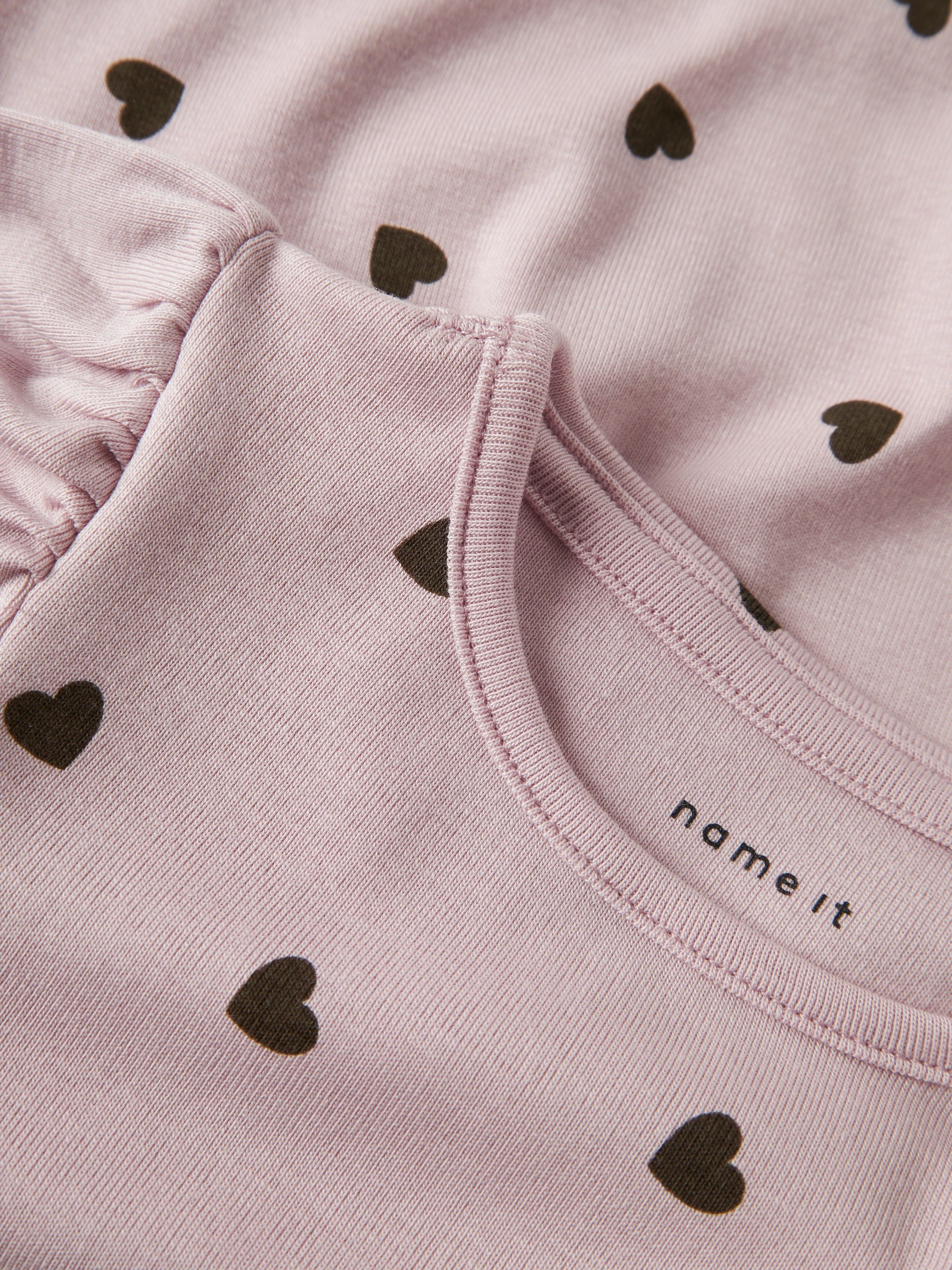 Name It Langarmshirt »NMFKHEART XSL LS TOP«