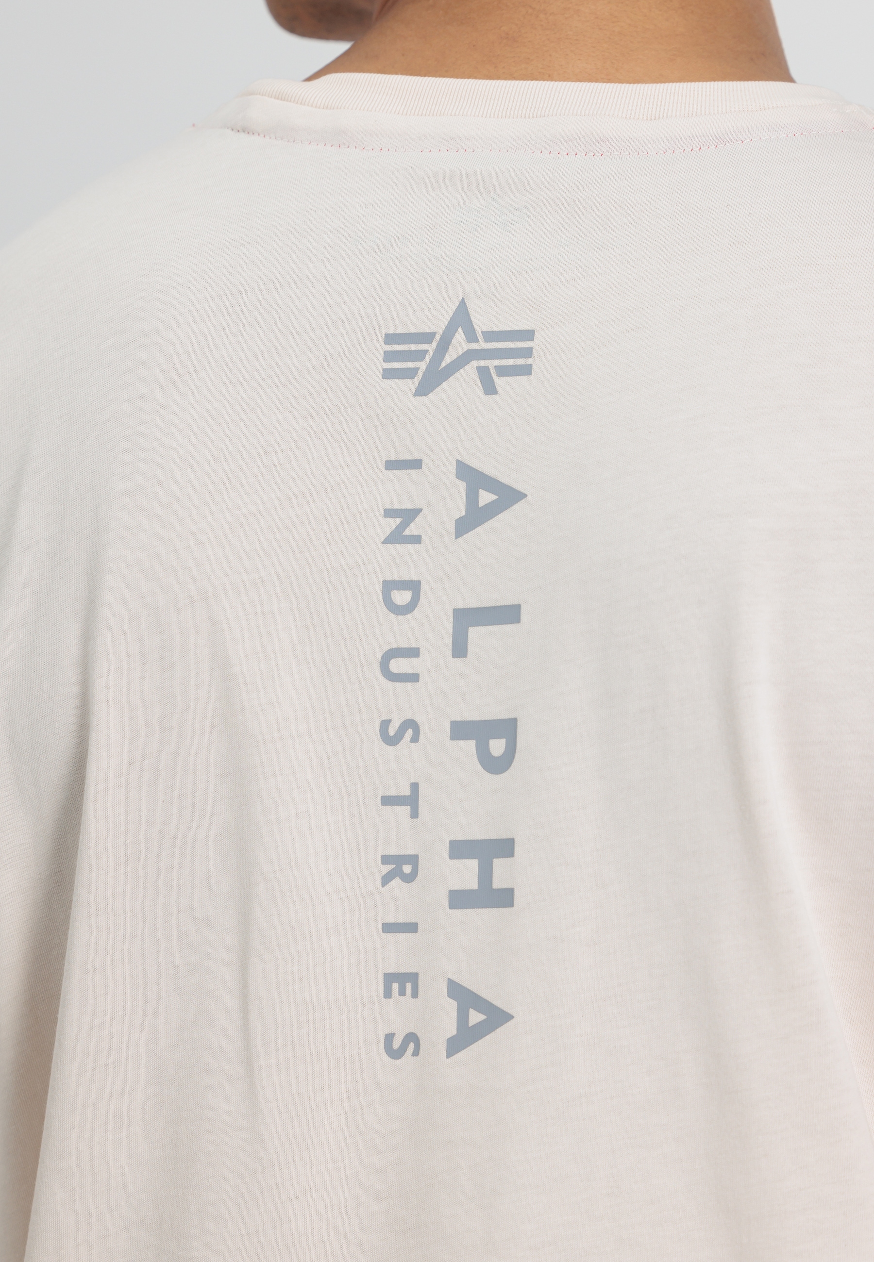 Alpha Industries T-Shirt »Alpha Industries Men - T-Shirts Unisex EMB T-Shirt«  online kaufen | Jelmoli-Versand