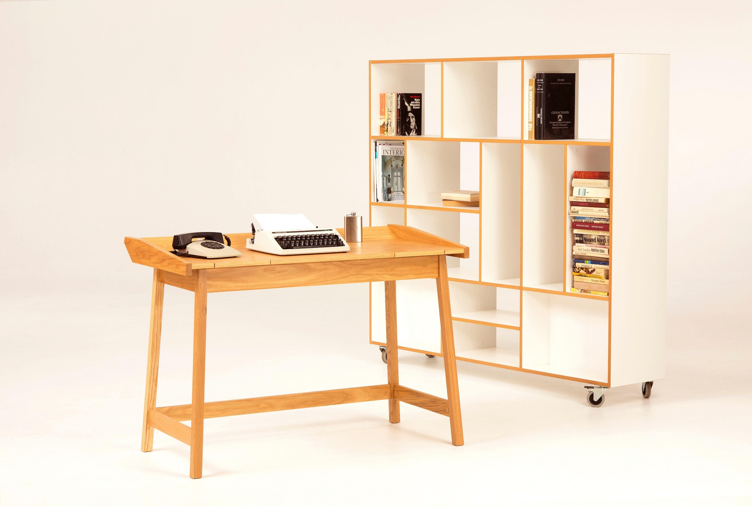 Woodman Schreibtisch »Walter«, skandinavisches Design, Holzfurnier aus Eiche  online bestellen | Jelmoli-Versand