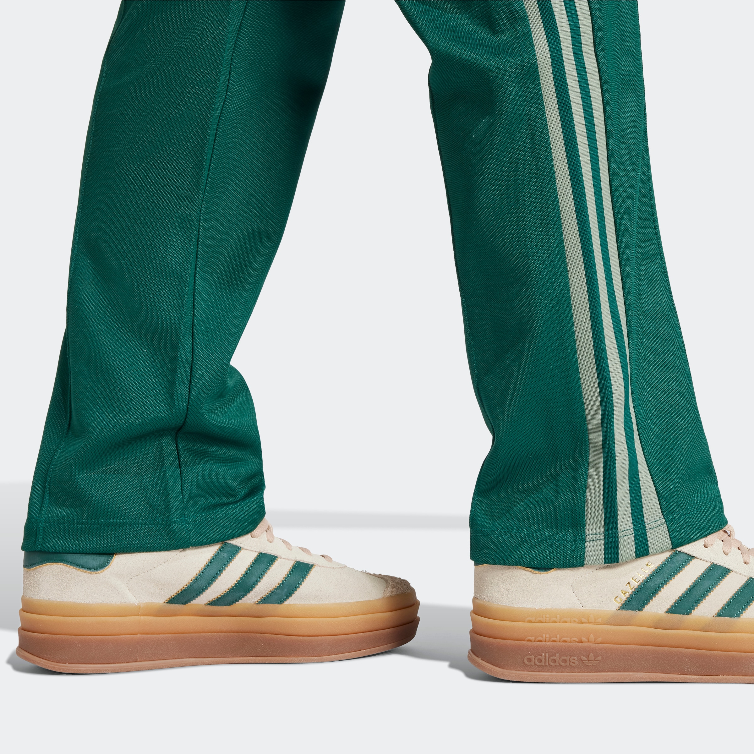 adidas Originals Sporthose »CLASSIC TP«, (1 tlg.)