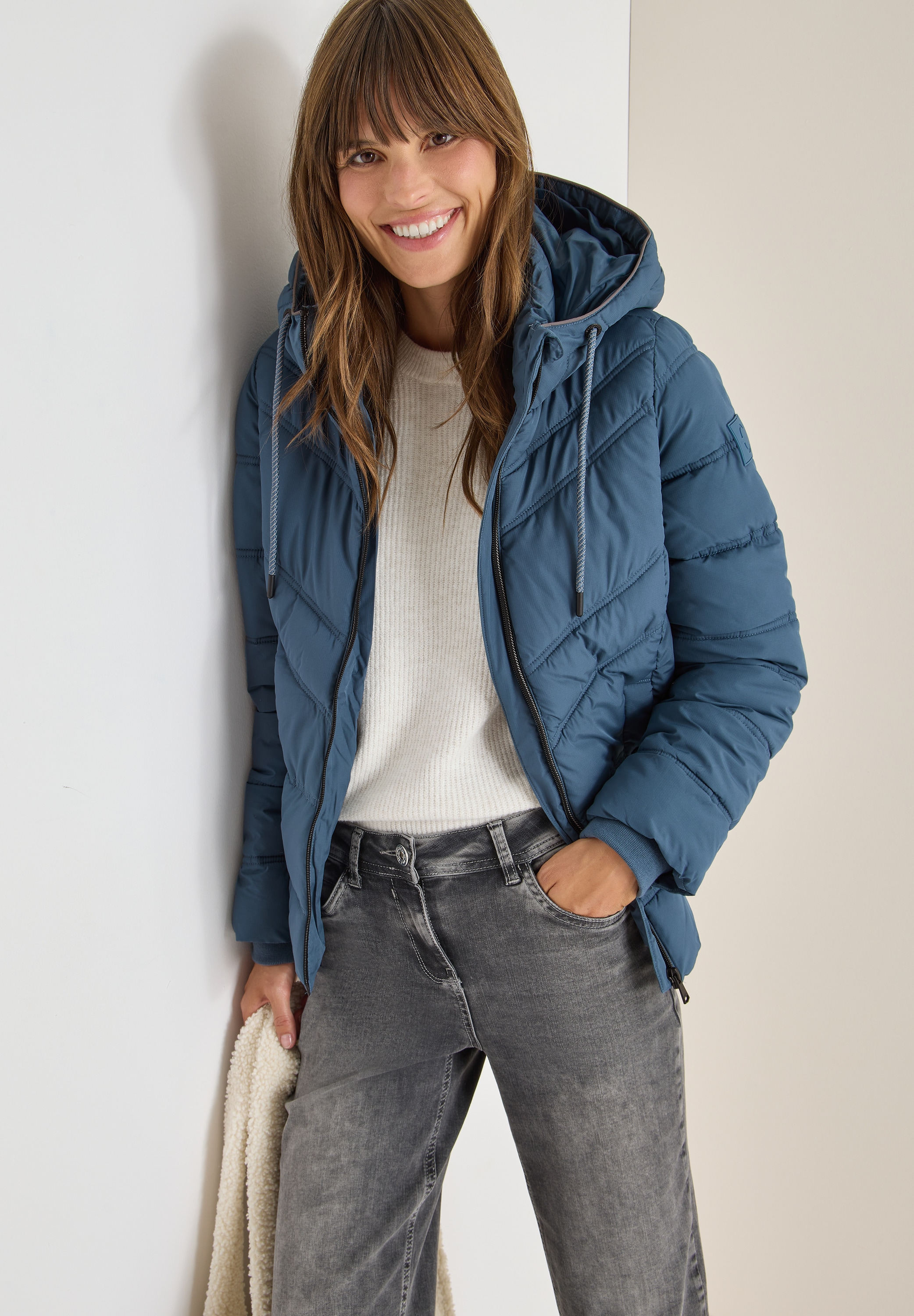 Cecil Steppjacke mit Kapuze mit Kapuze