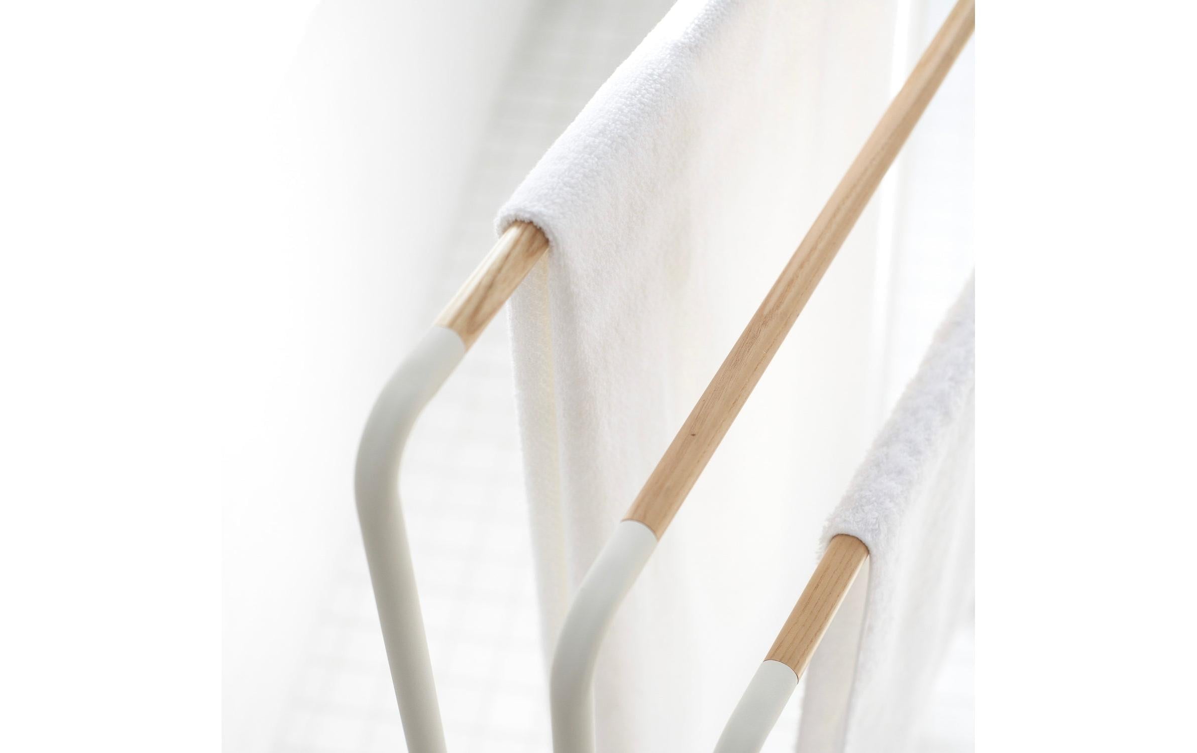 Yamazaki Handtuchhalter