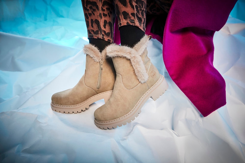 Rieker Winterstiefelette, Winterboots, Profilsohle, Blockabsatz, mit Innen-Reissverschluss