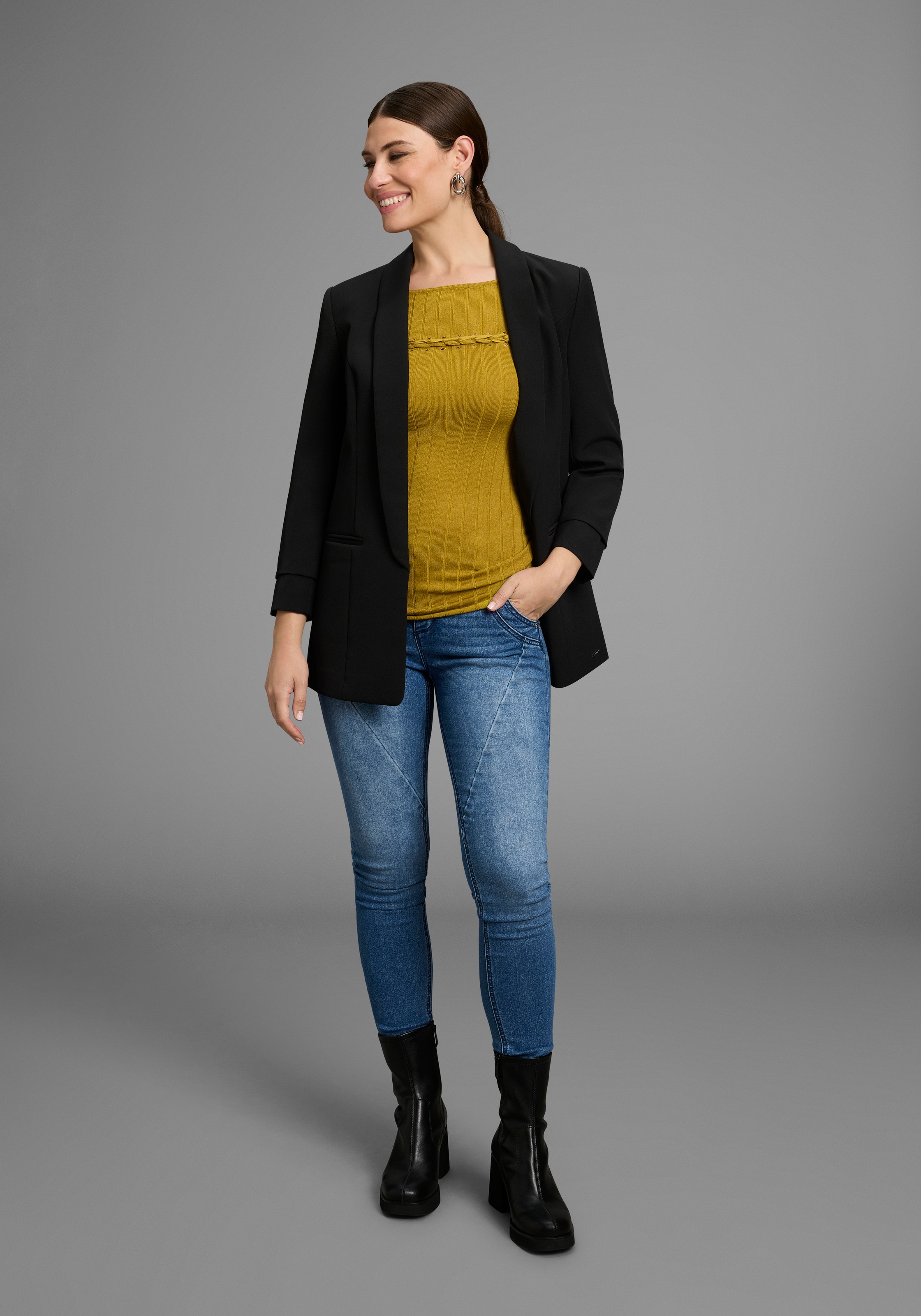 Bruno Banani Strickpullover, mit tollem, geflochtenem Detail - NEUE KOLLKETION