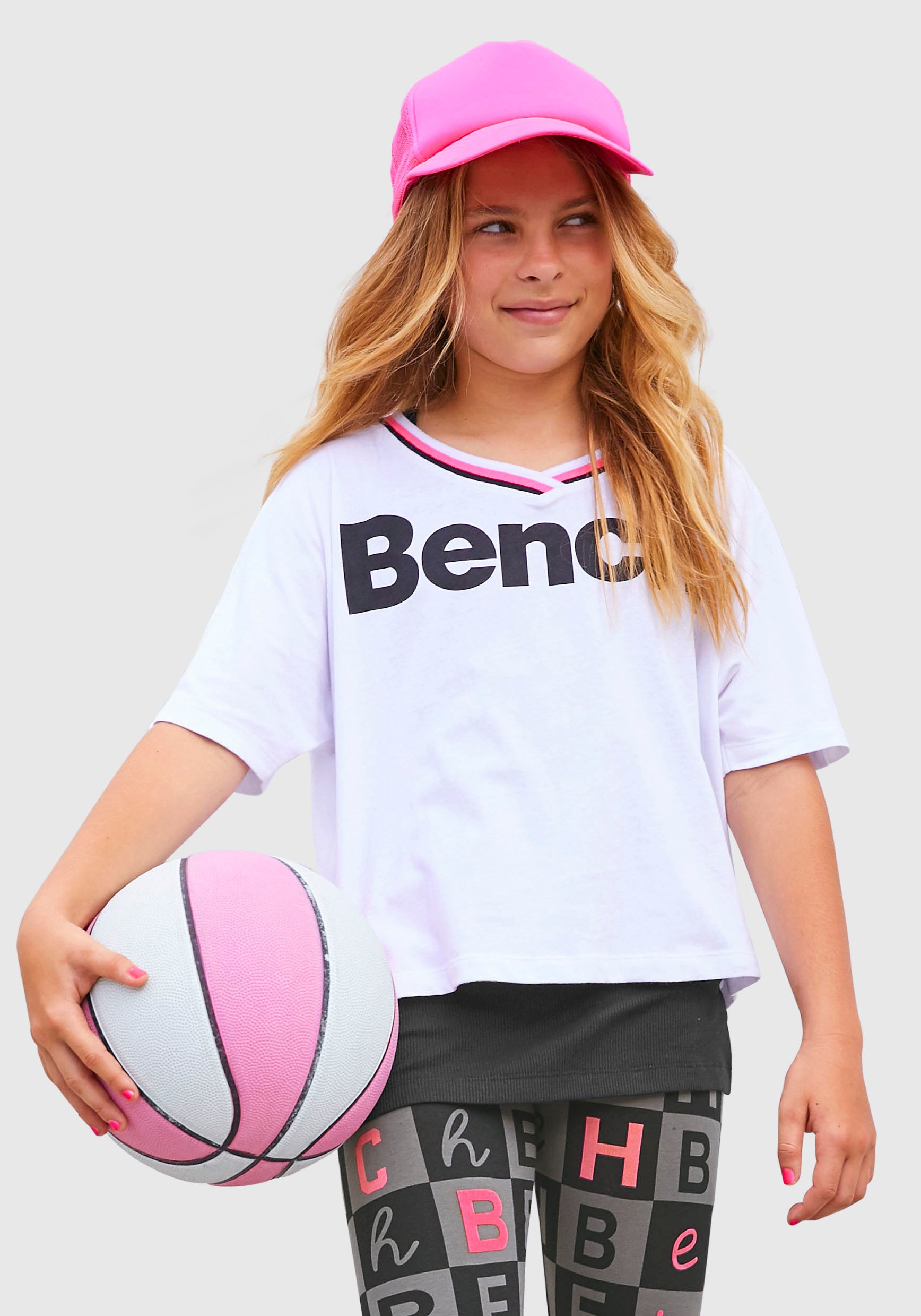 ✵ Bench. T-Shirt, (Set, 2 Top), tlg., mit online | Halsausschnitt farbigem Jelmoli-Versand mit kaufen