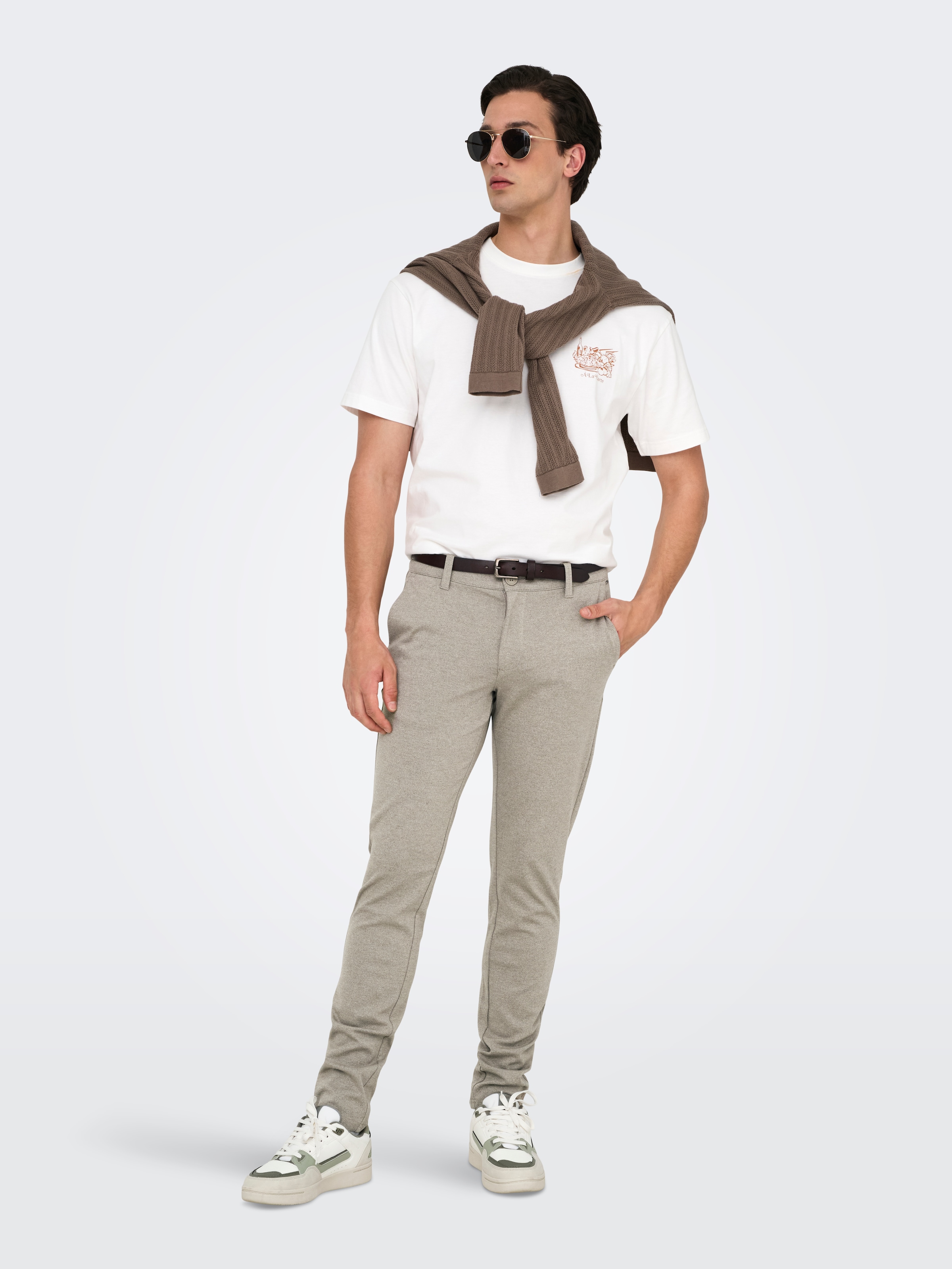 ONLY & SONS Chinohose, mit geschlossenen Gesässtaschen