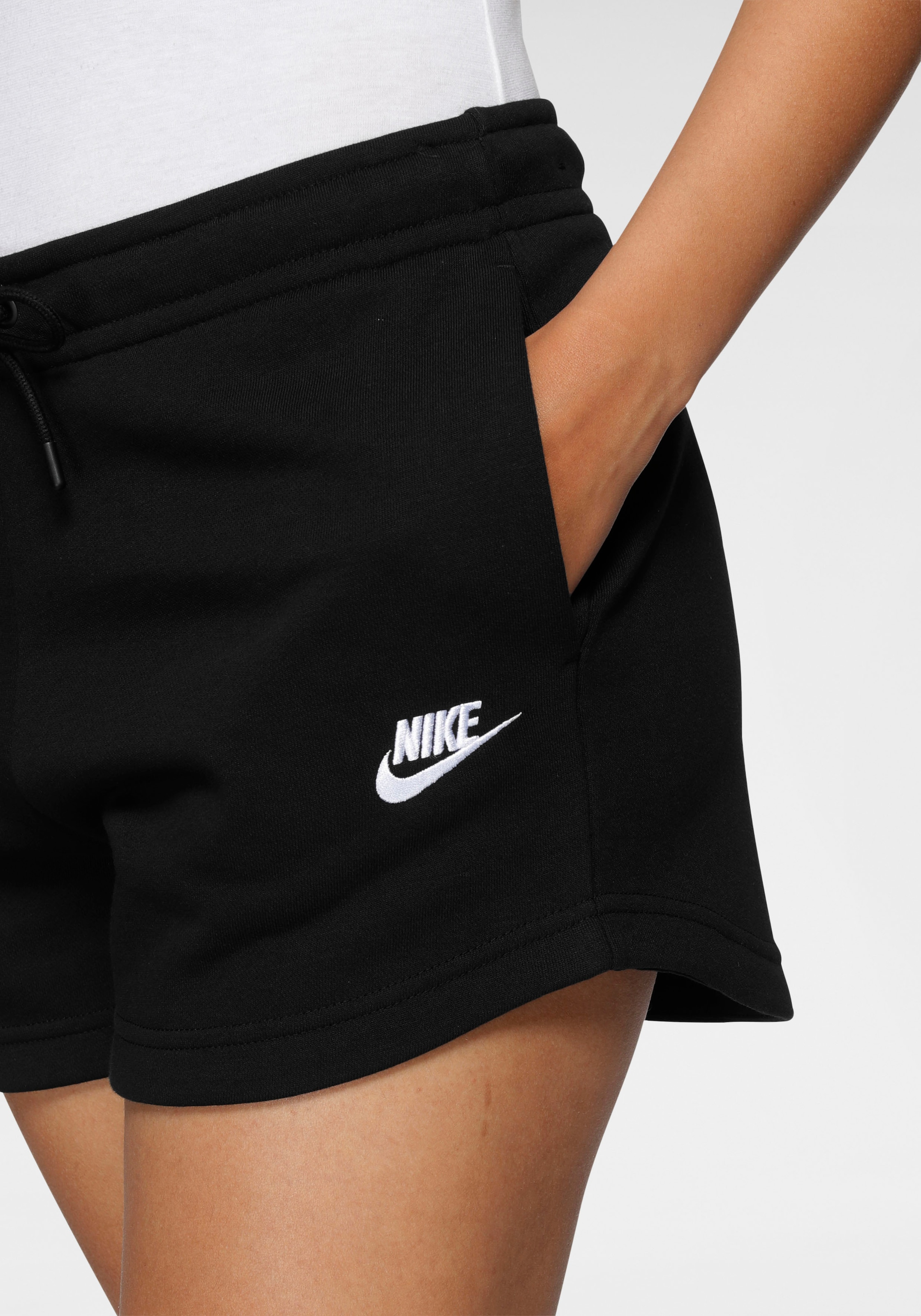 Nike Sportswear Sweatshorts »ESSENTIAL WOMENS FRENCH TERRY SHORT«