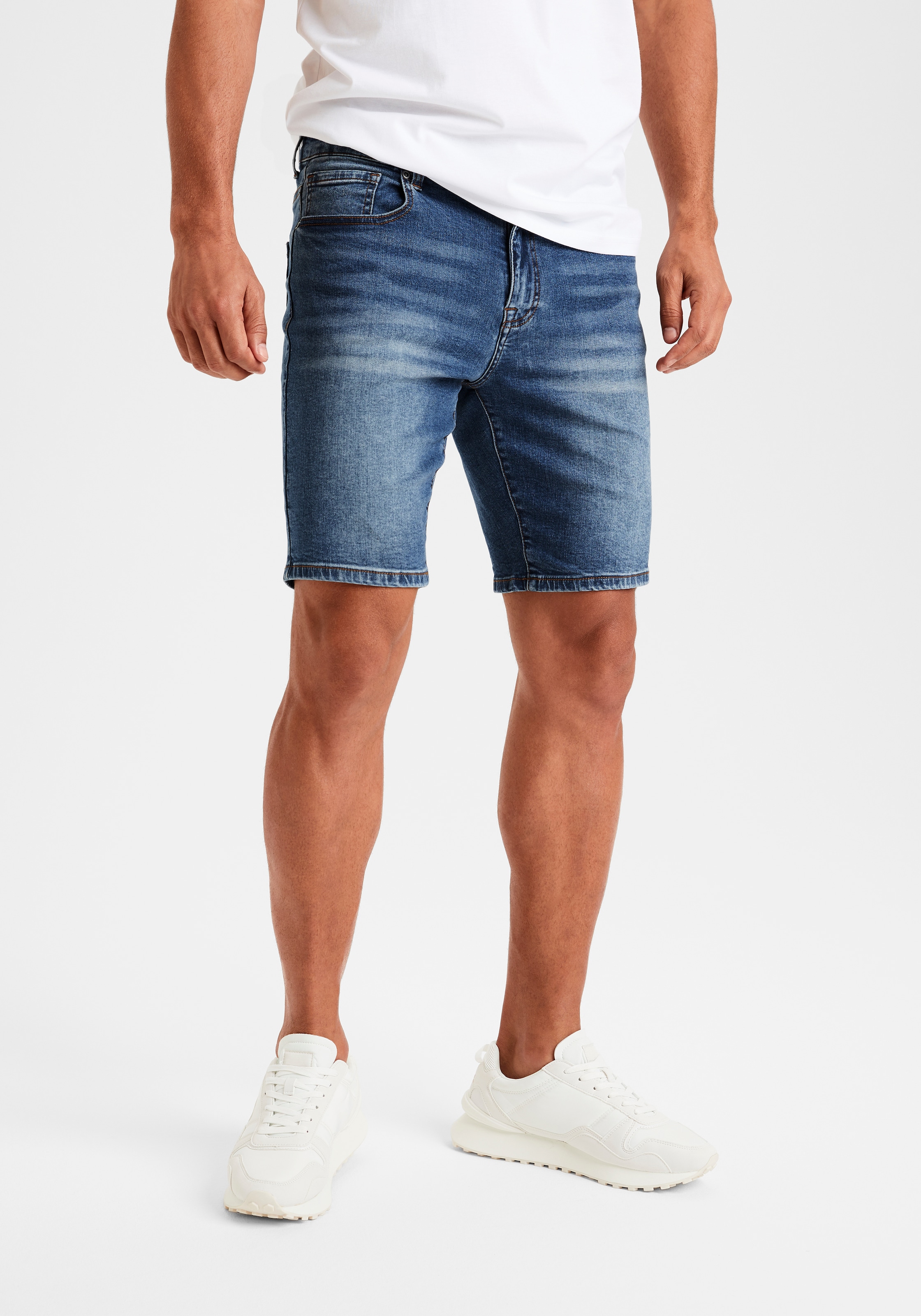Buffalo Jeansshorts »5-Pocket Shorts,«, mit normaler Bundhöhe, kurze Hose aus elastischer Denim-Qualität