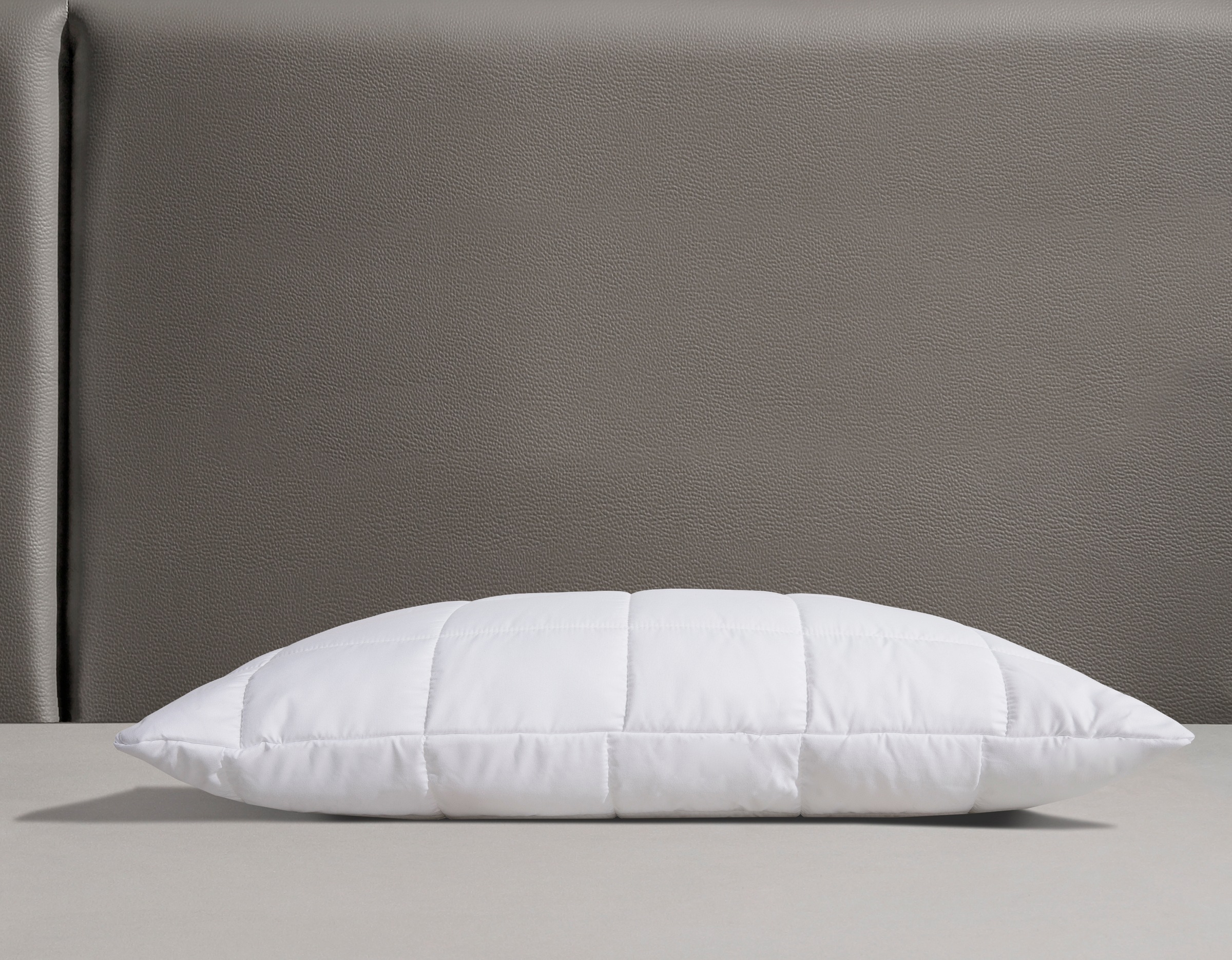 fan Microfaserkissen "Komfort Plus" Füllung: 100% Polyester 1 Stk. tlg. leichtes, weiches Kissen